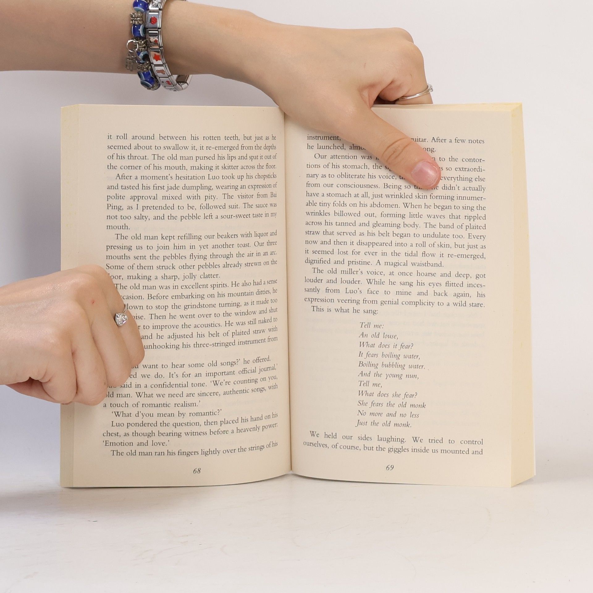Dai Sijie Balzac and the Little Chinese Seamstress