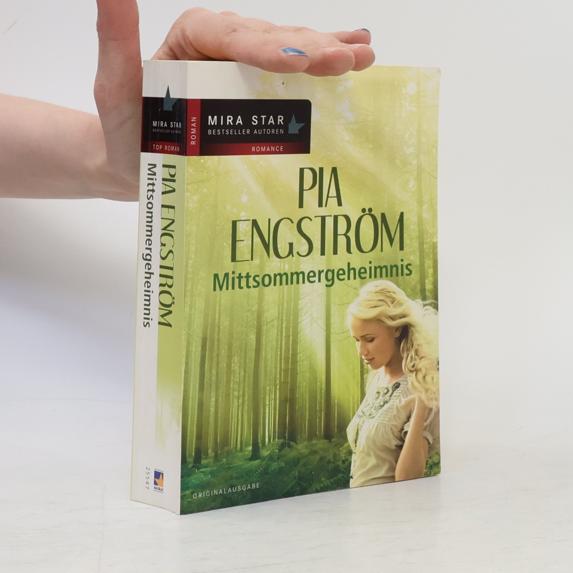 Pia Engström Mittsommergeheimnis