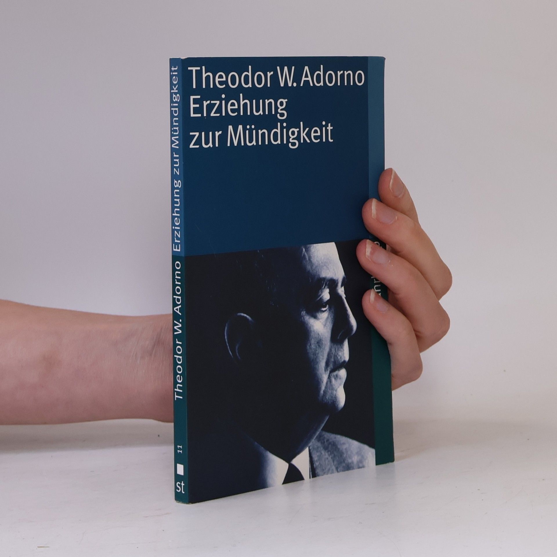 Theodor W. Adorno Erziehung zur Mündigkeit