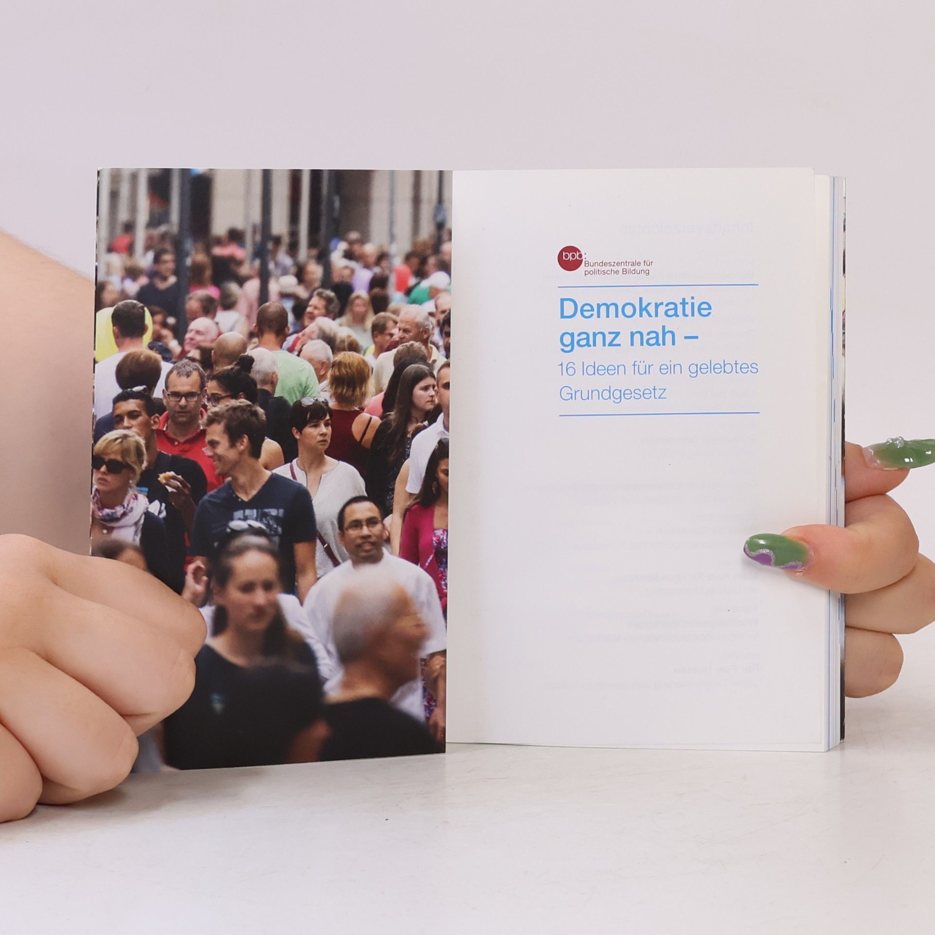 Autorenkollektiv Demokratie ganz nah - 16 Ideen für ein gelebtes Grundgesetz