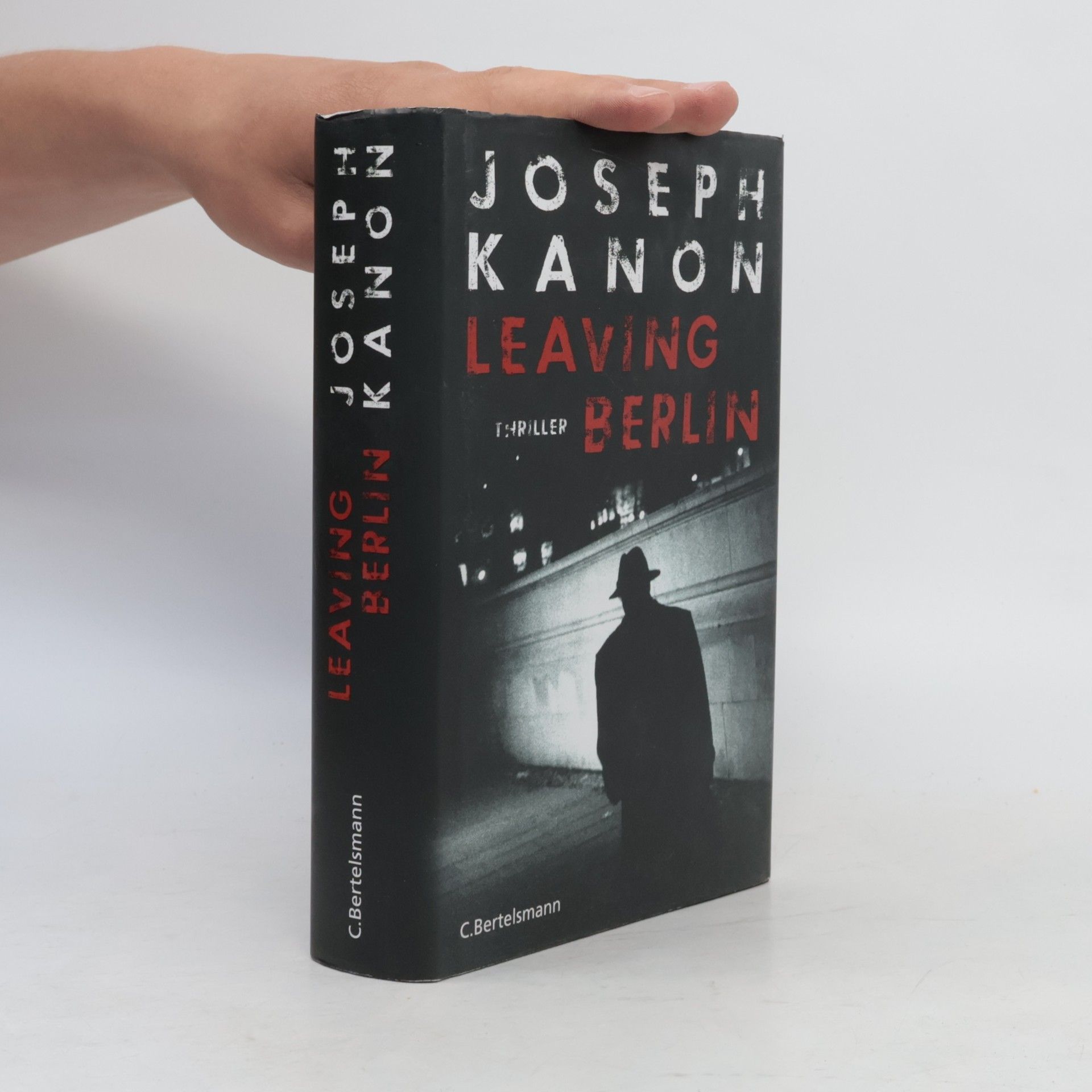 Joseph Kanon Leaving Berlin