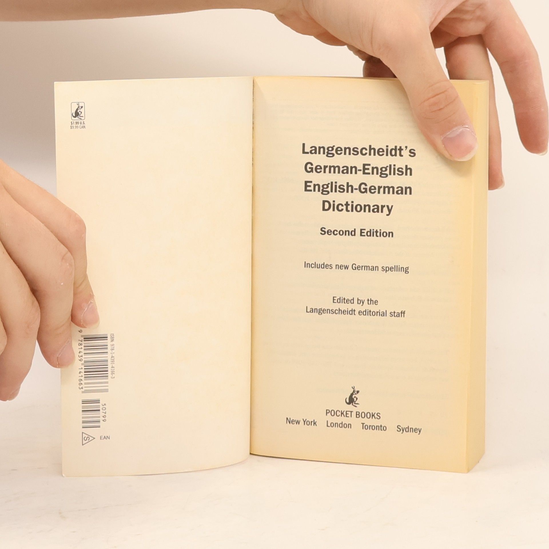 Langenscheidt's German-English English-German Dictionary