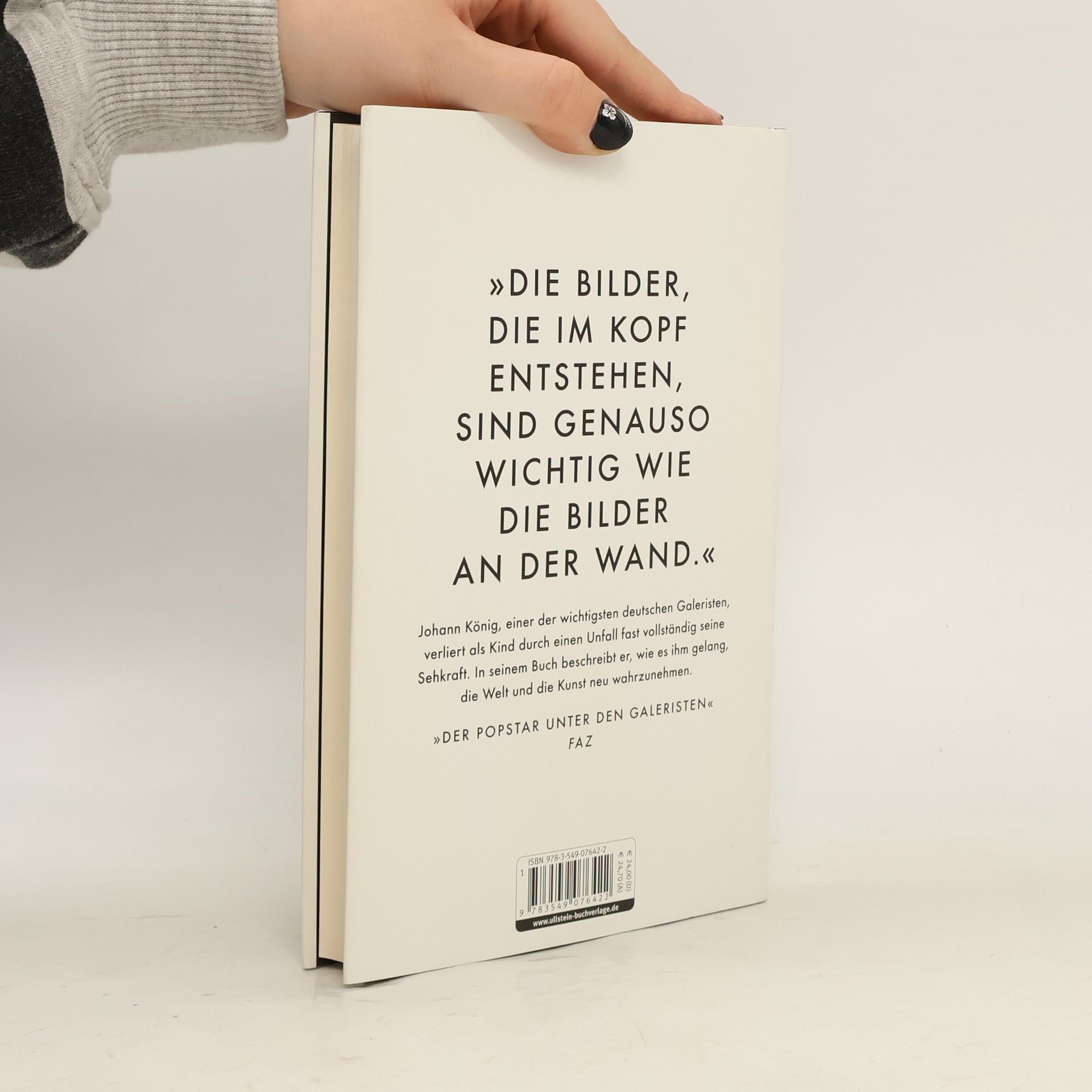 Johann-Günther König Blinder Galerist