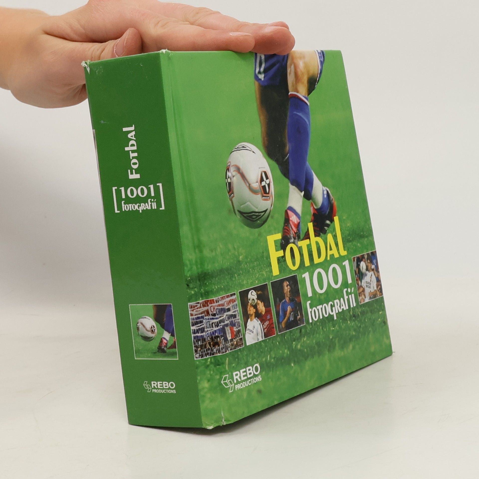 Marie Kloučková Fotbal. 1001 fotografií