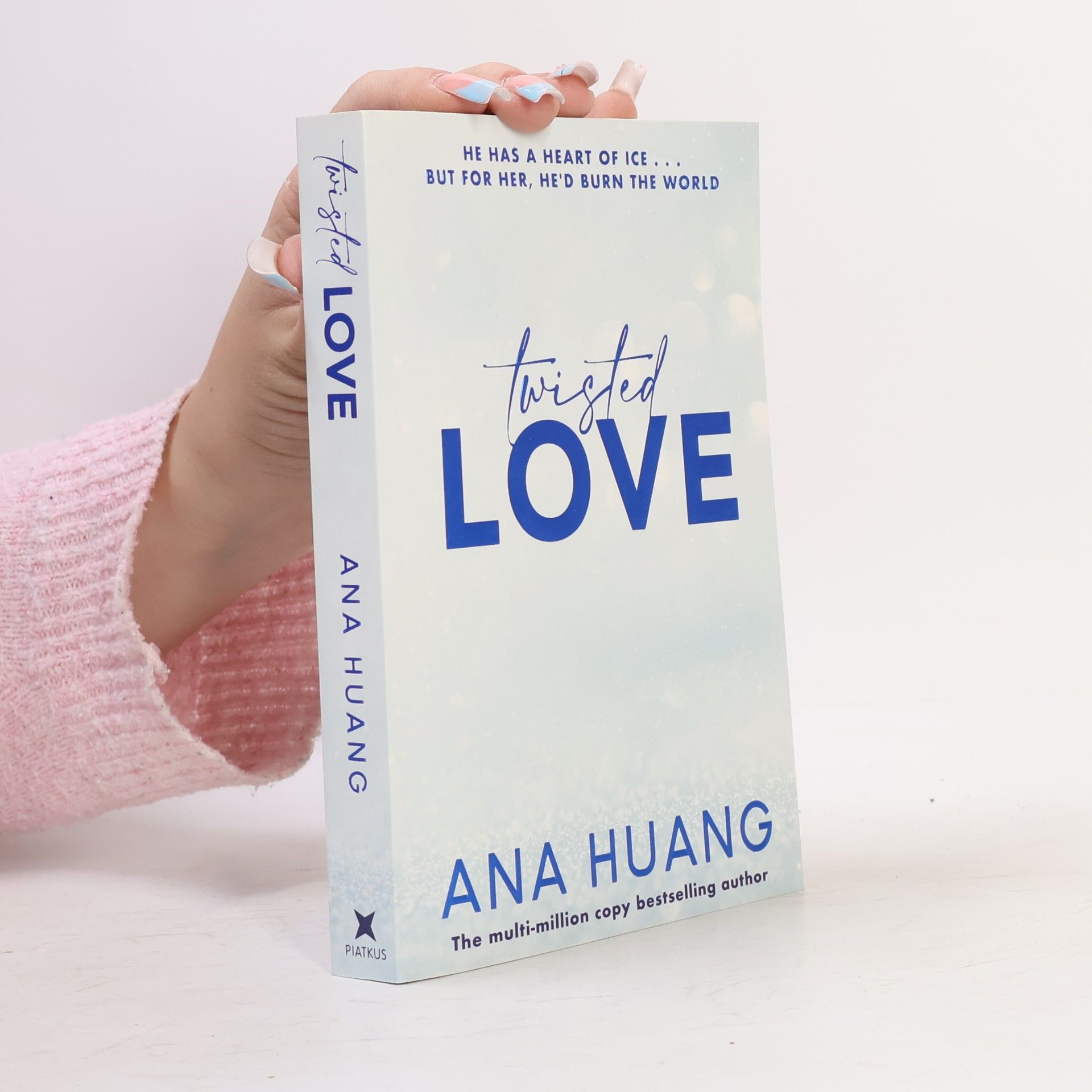 Ana Huang Twisted love. Twisted book one