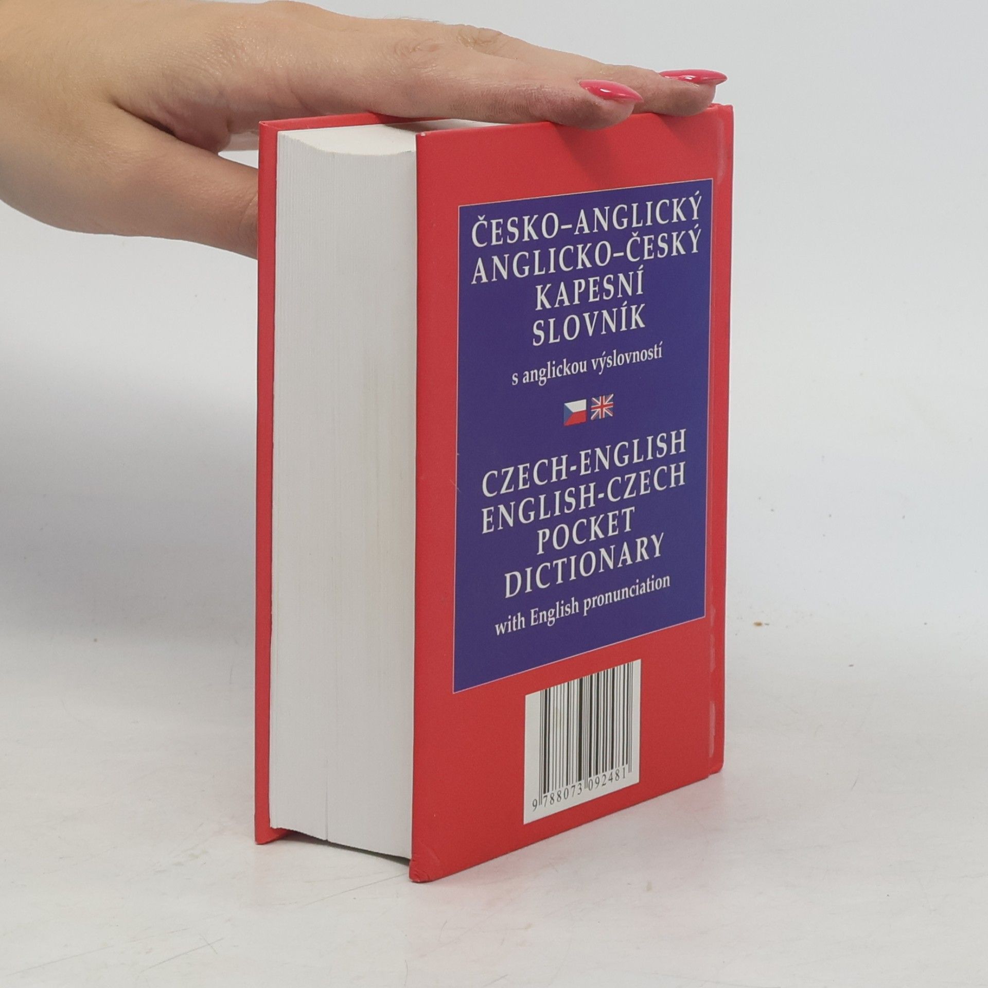 Věra Hegerová Česko-anglický, anglicko-český kapesní slovník s anglickou výslovností