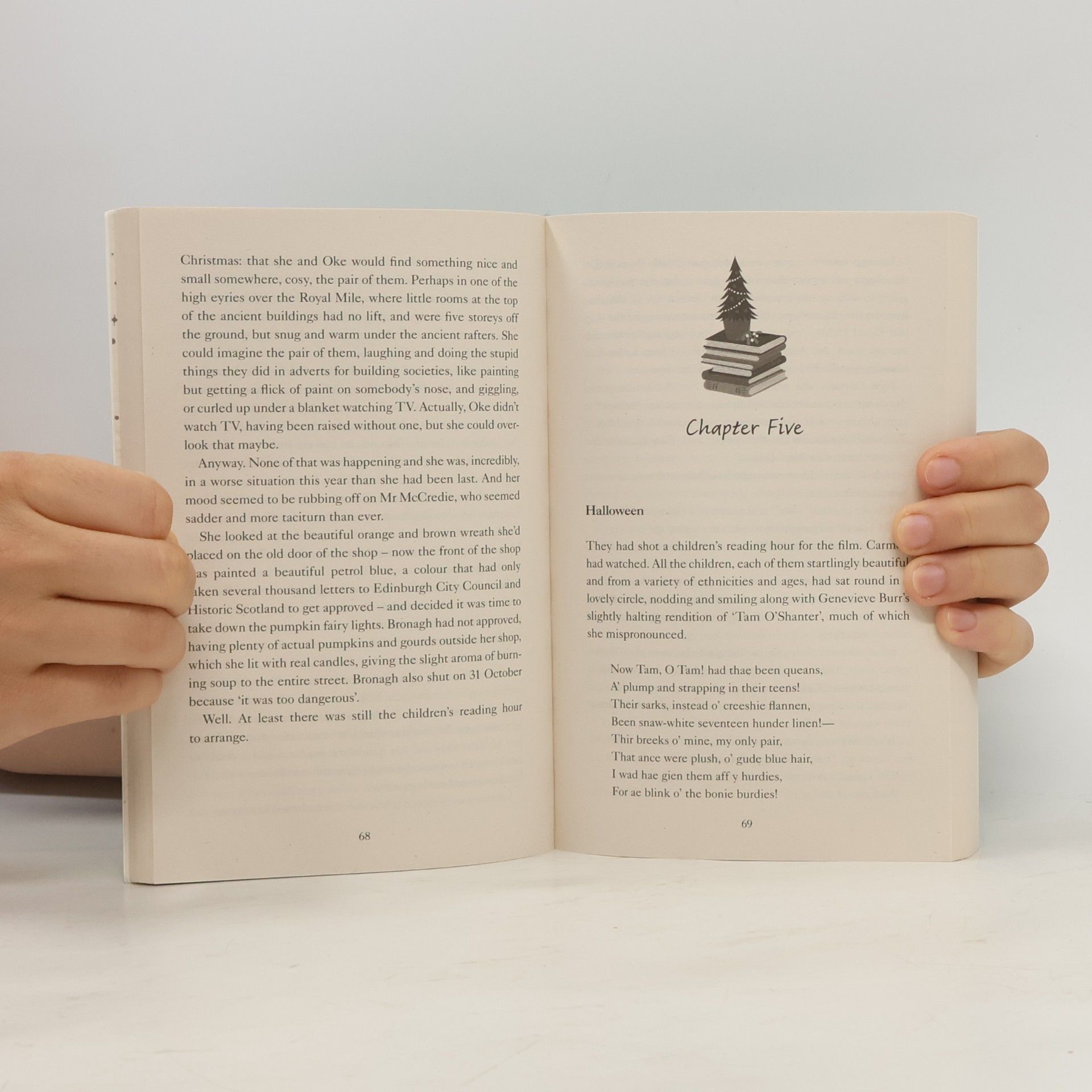 Jenny Colgan Midnight at the Christmas Bookshop