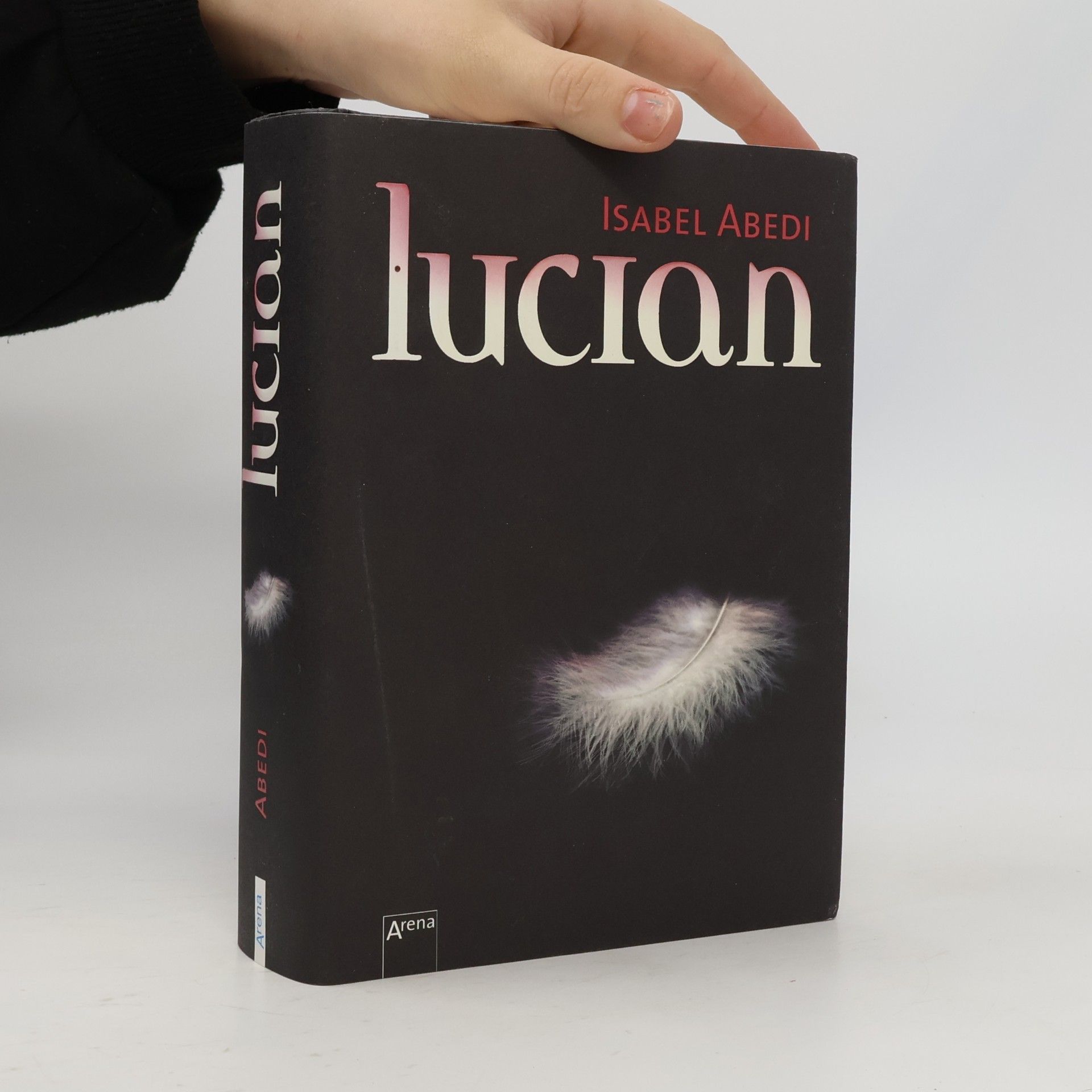 Isabel Abedi Lucian