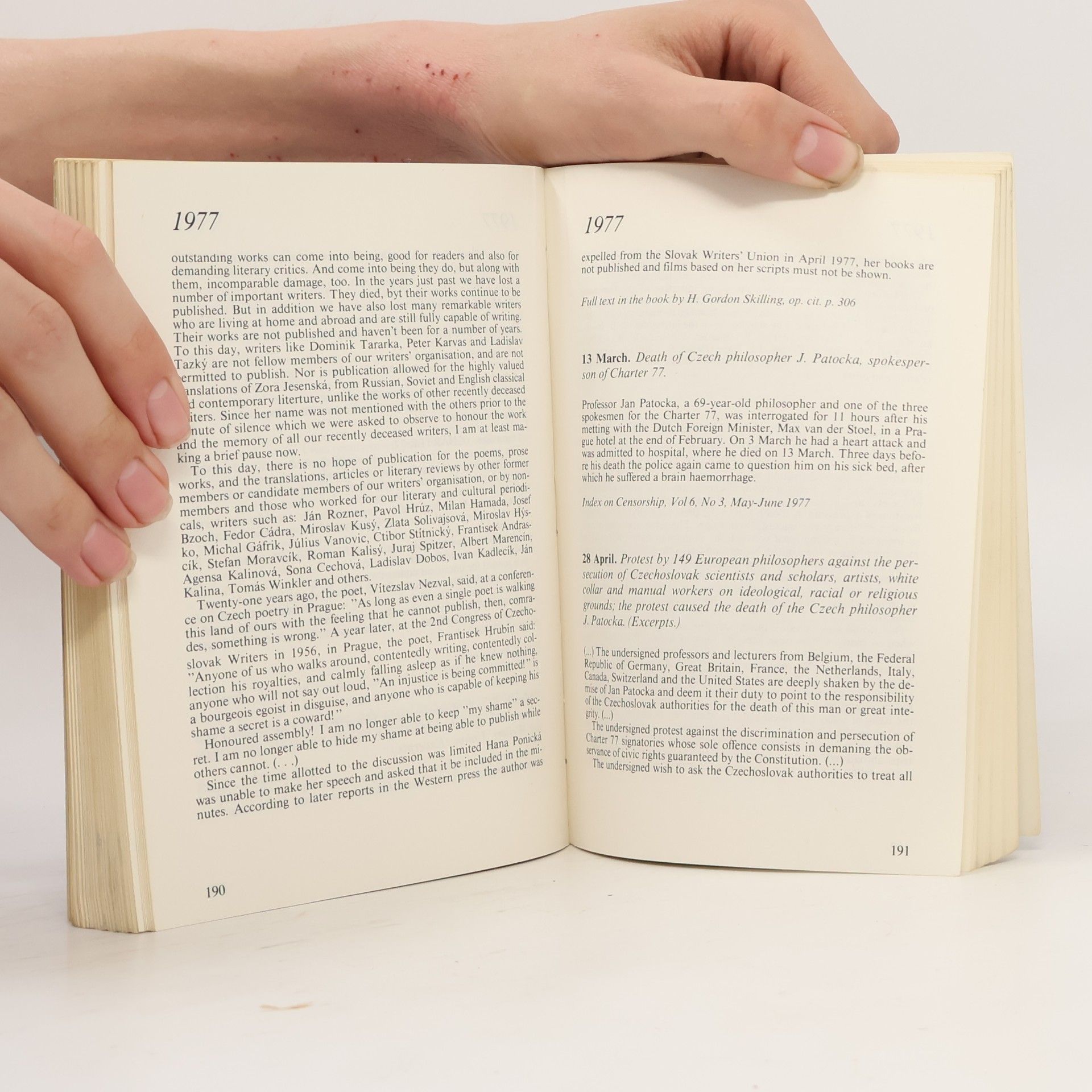 Autores varios A Besieged Culture : Czechoslovakia Ten Years after Helsinki