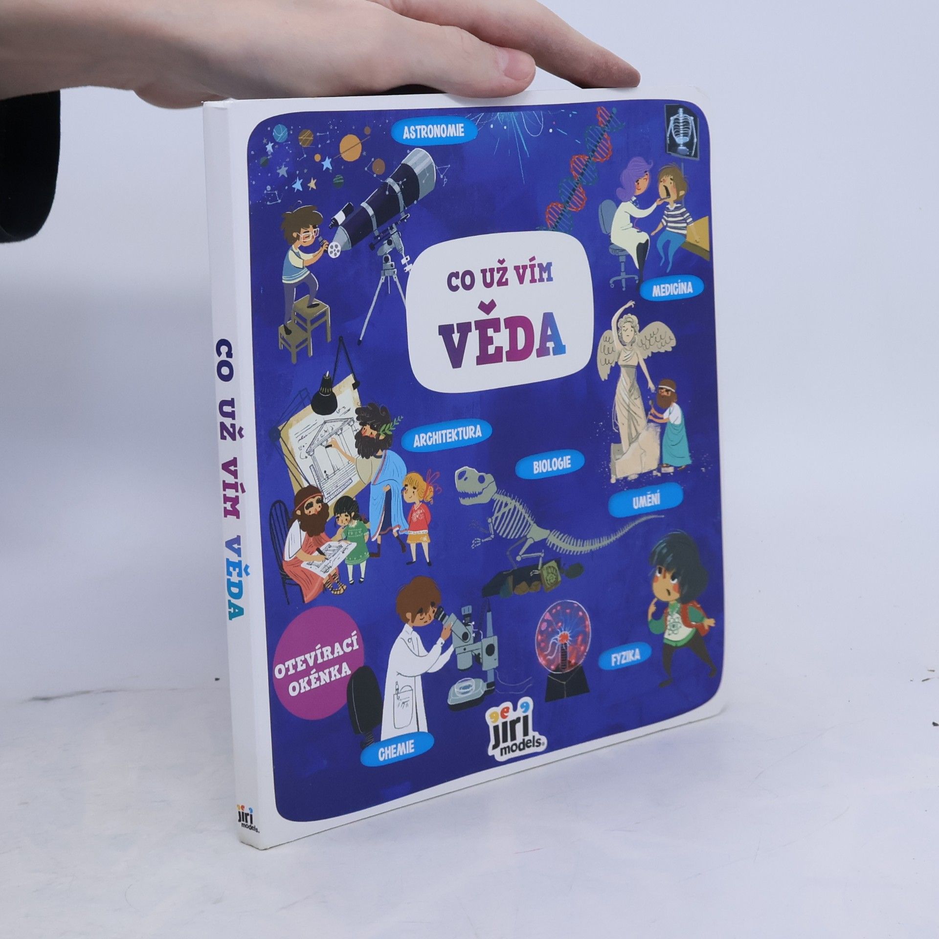 Collectif d'auteurs Co už vím - věda