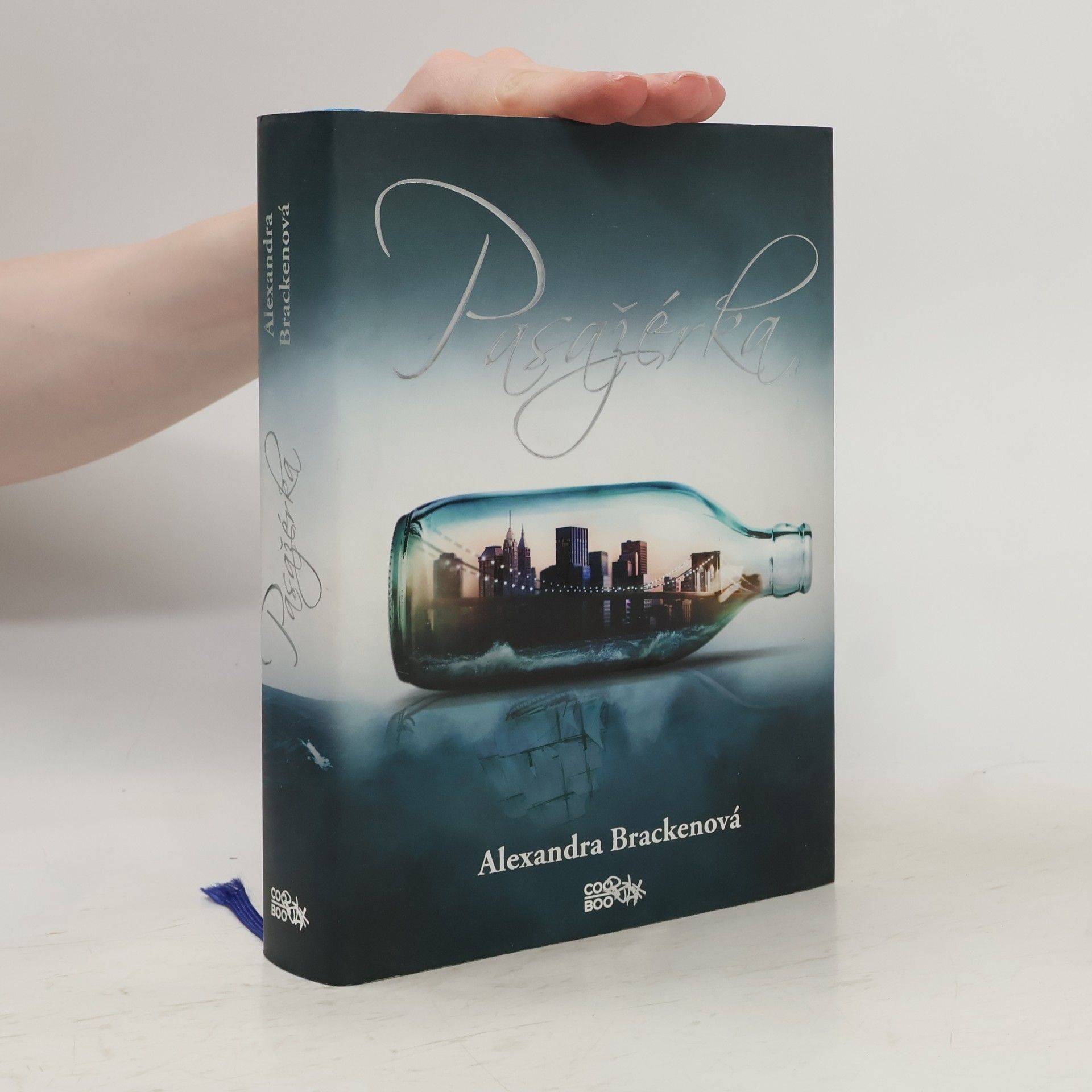 Alexandra Bracken Pasažérka