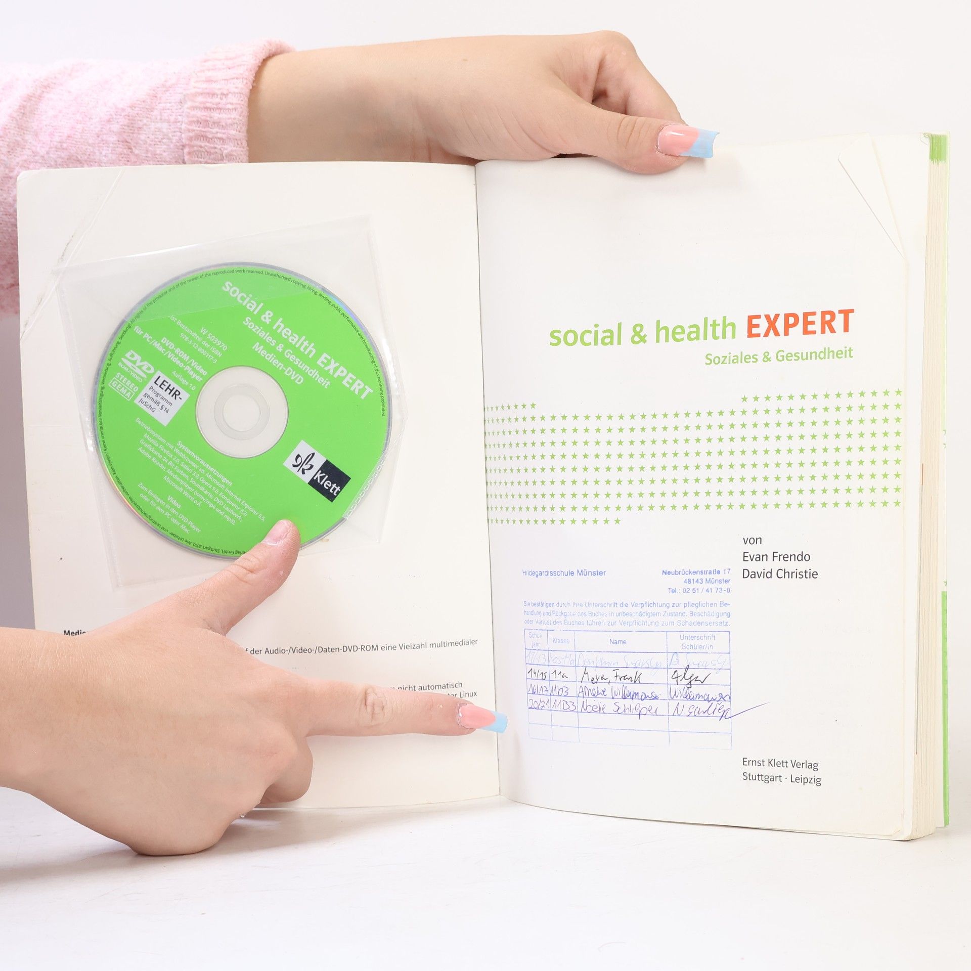 Various authors Social & Health Expert - Soziales & Gesundheit