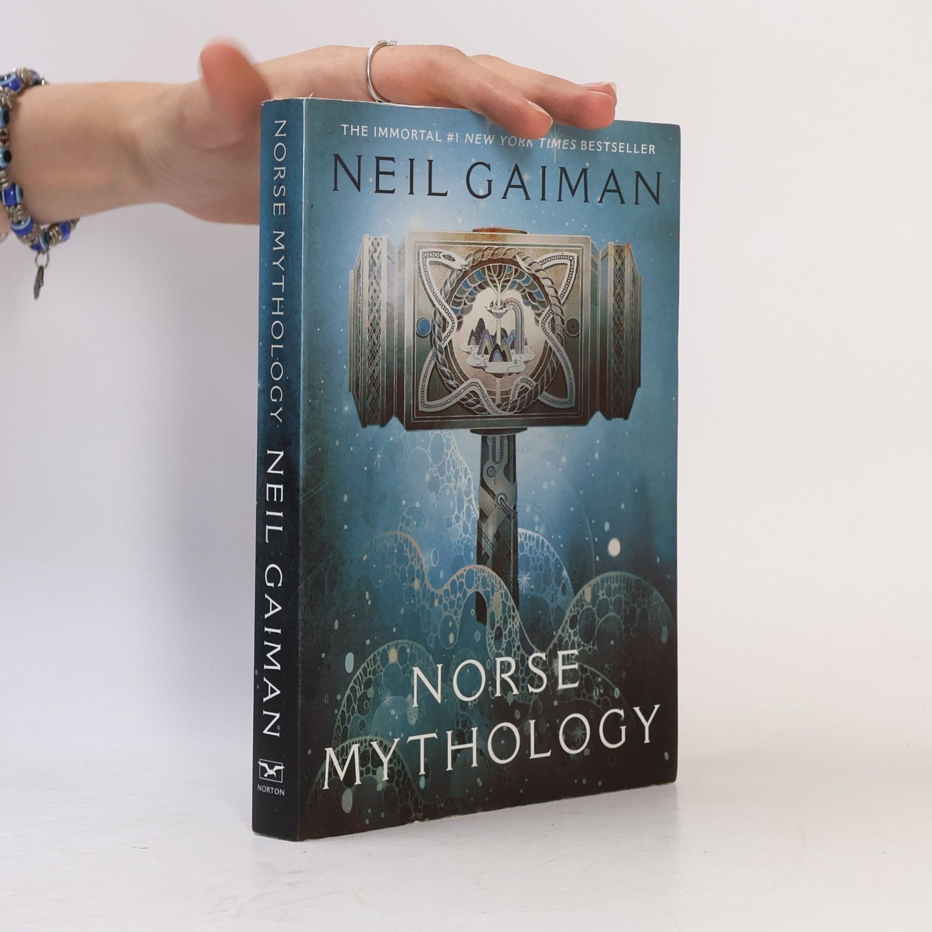 Neil Gaiman Norse Mythology
