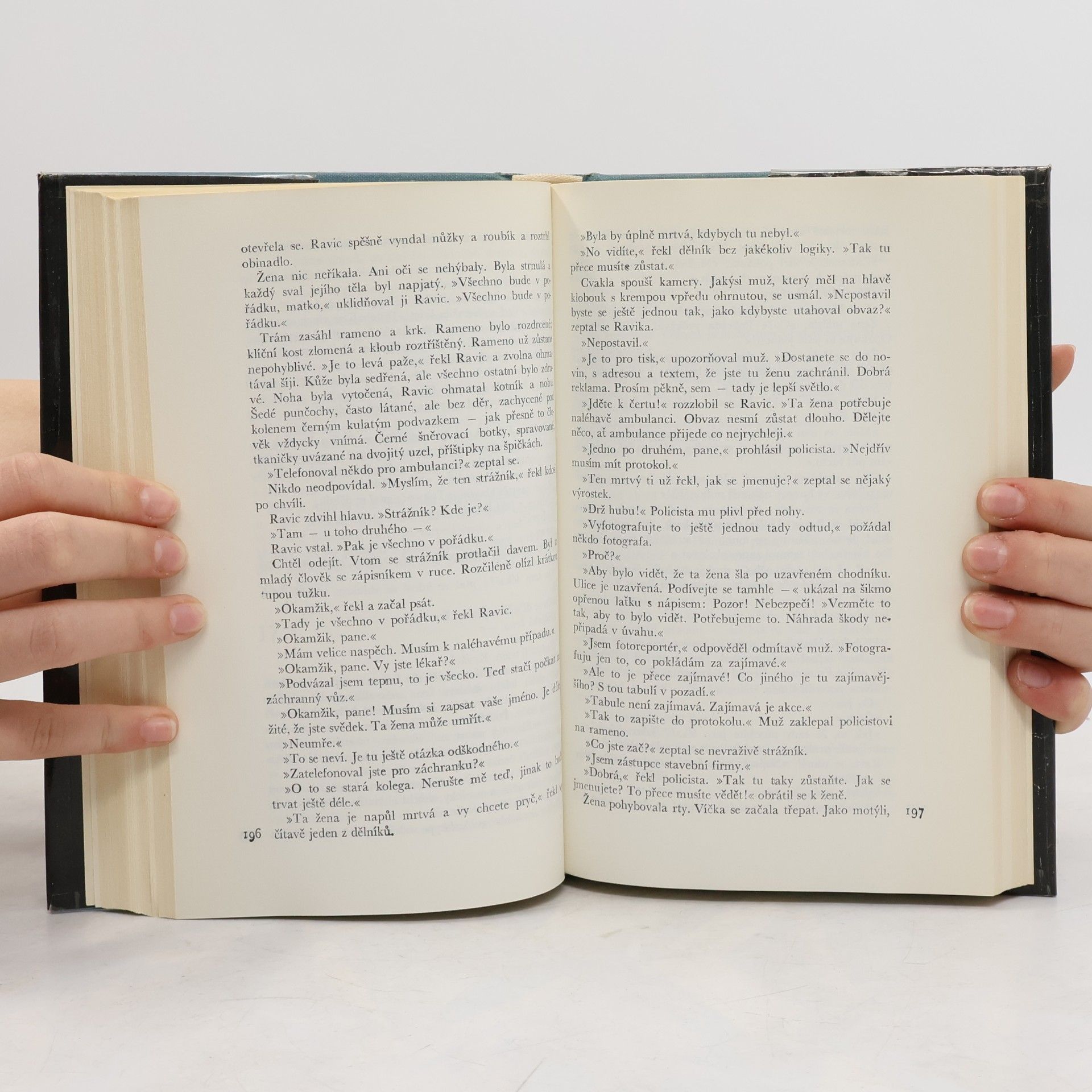 Erich Maria Remarque Vítězný oblouk