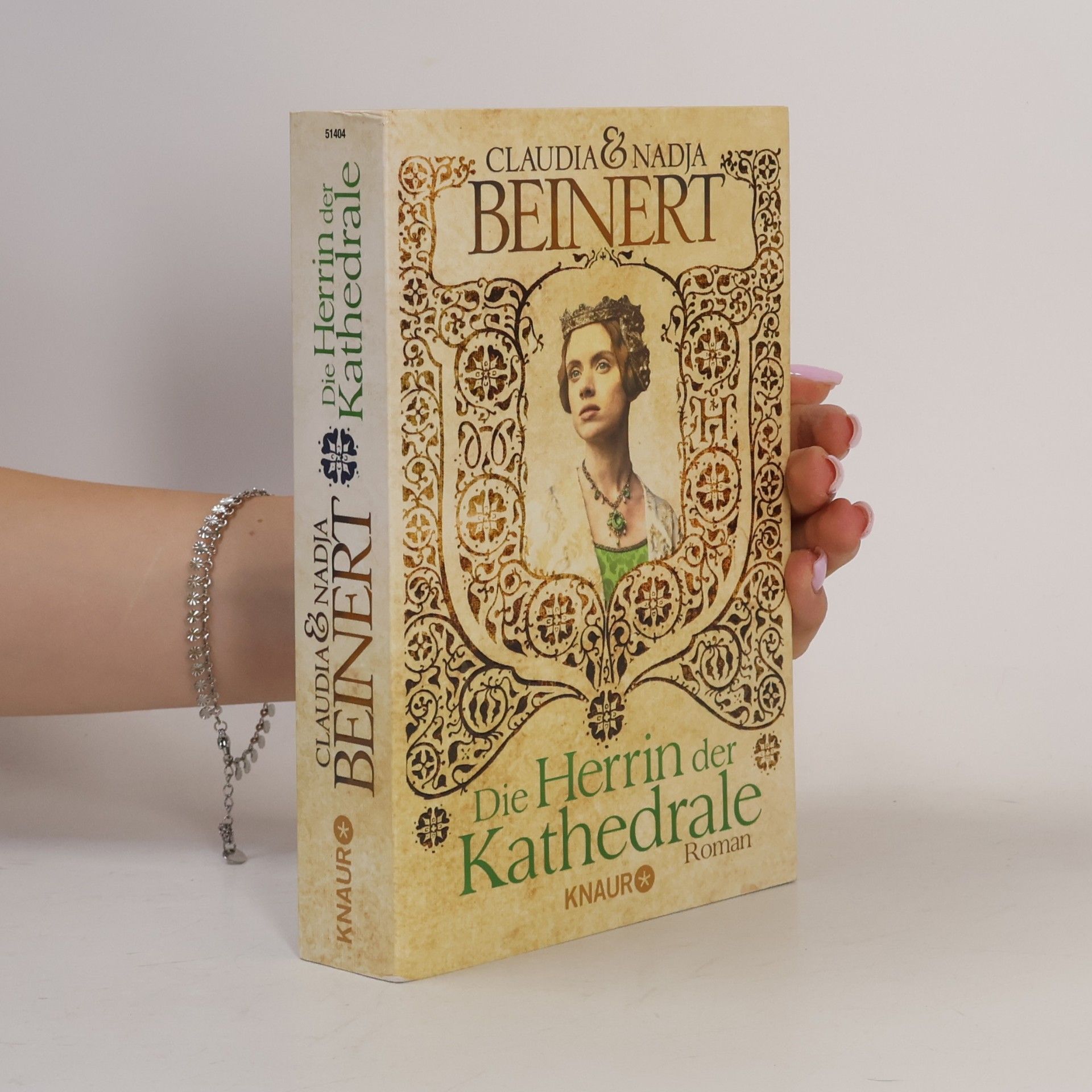 Claudia Beinert Die Herrin der Kathedrale