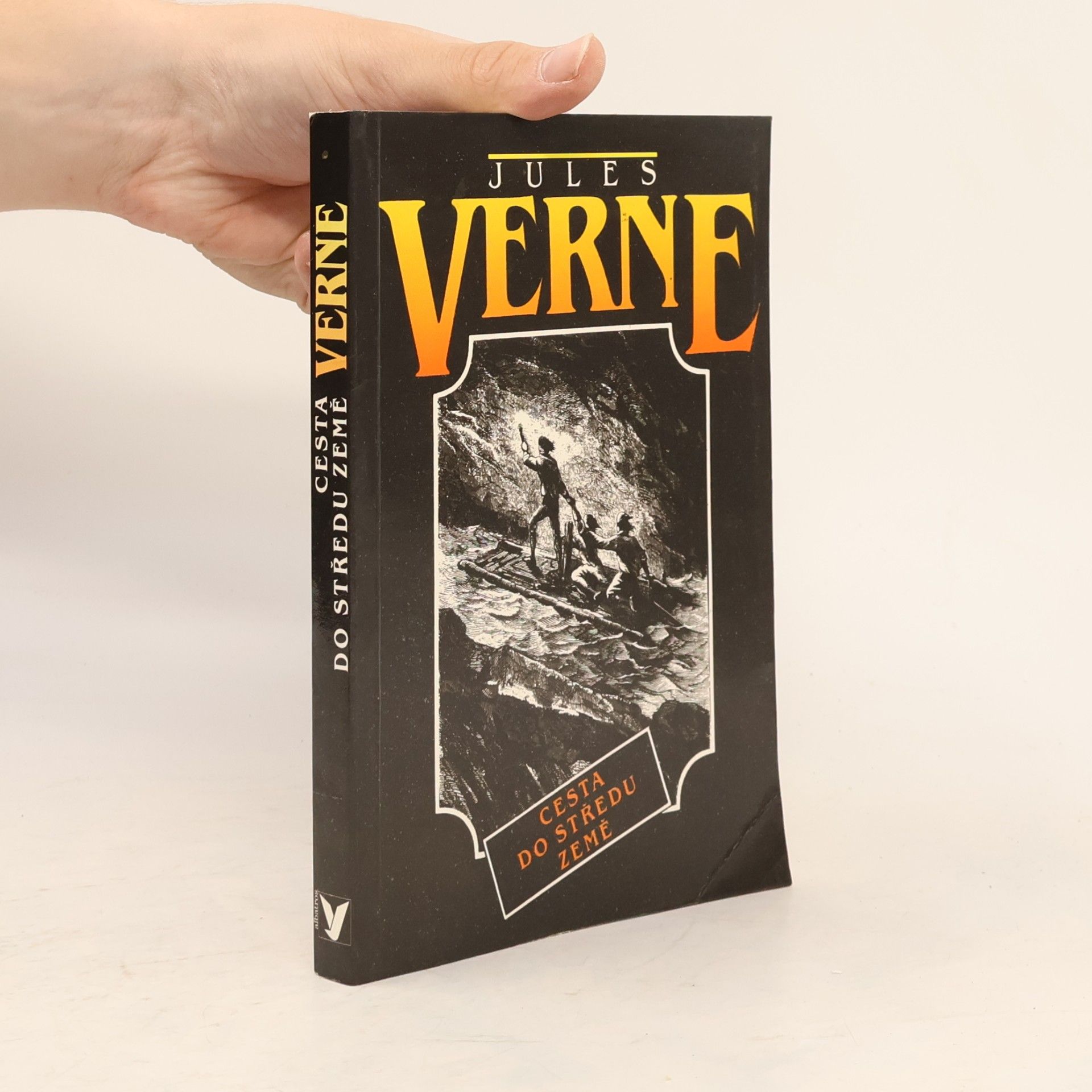 Jules Verne Cesta do středu země