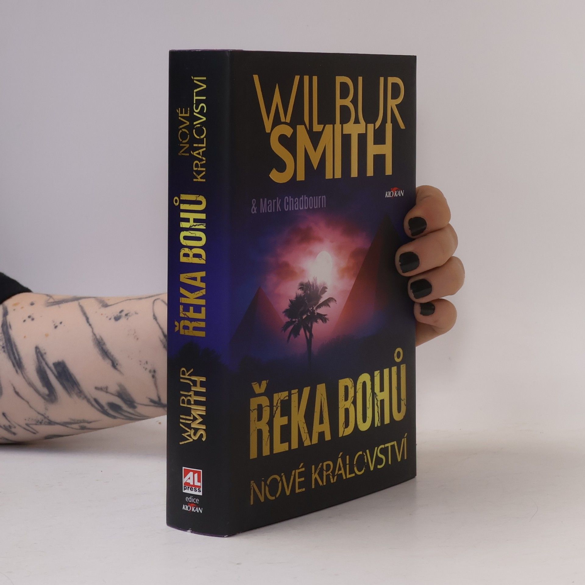 Wilbur Smith Řeka bohů. Nové království