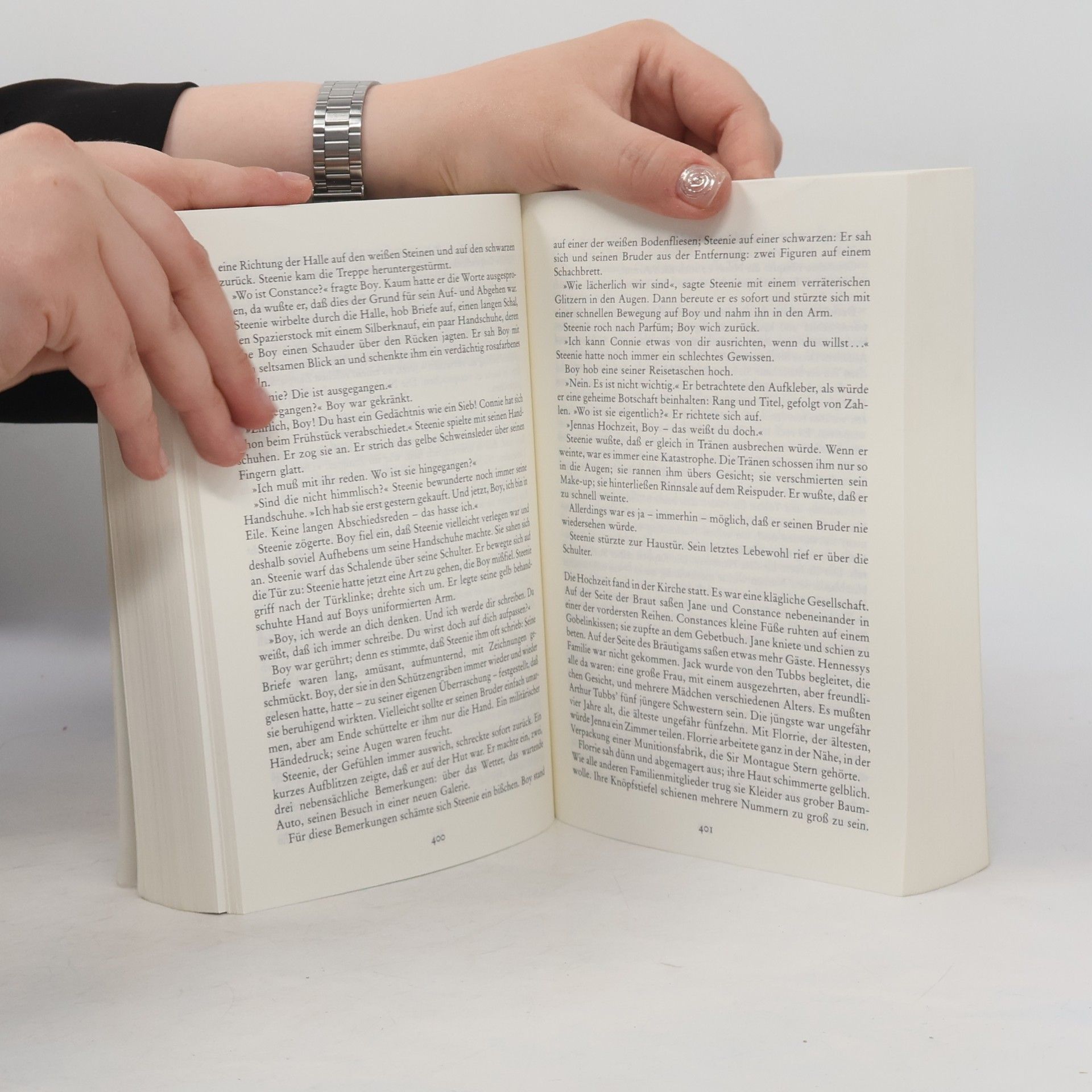 Sally Beauman Engel aus Stein