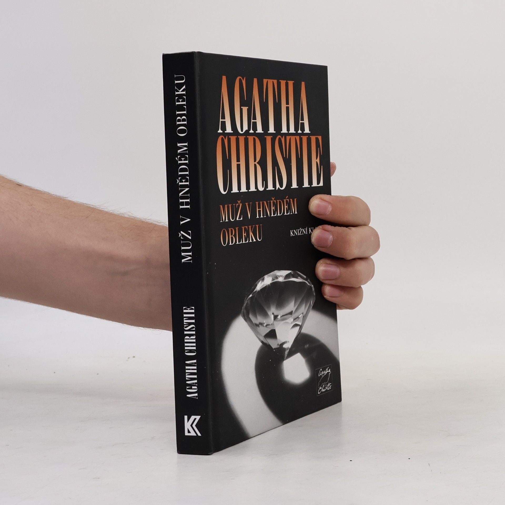 Agatha Christie Muž v hnědém obleku