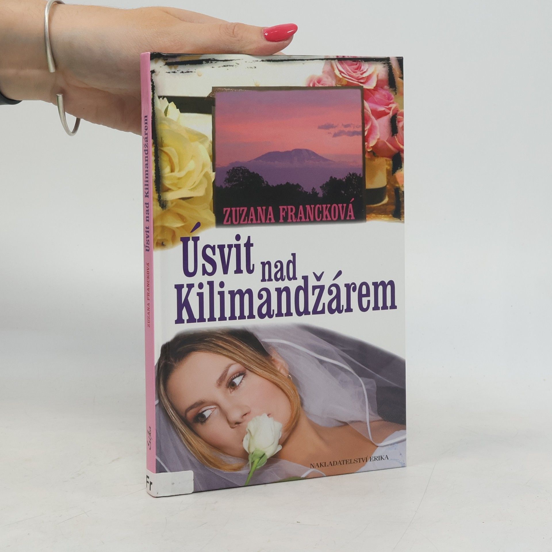Úsvit nad Kilimandžárem