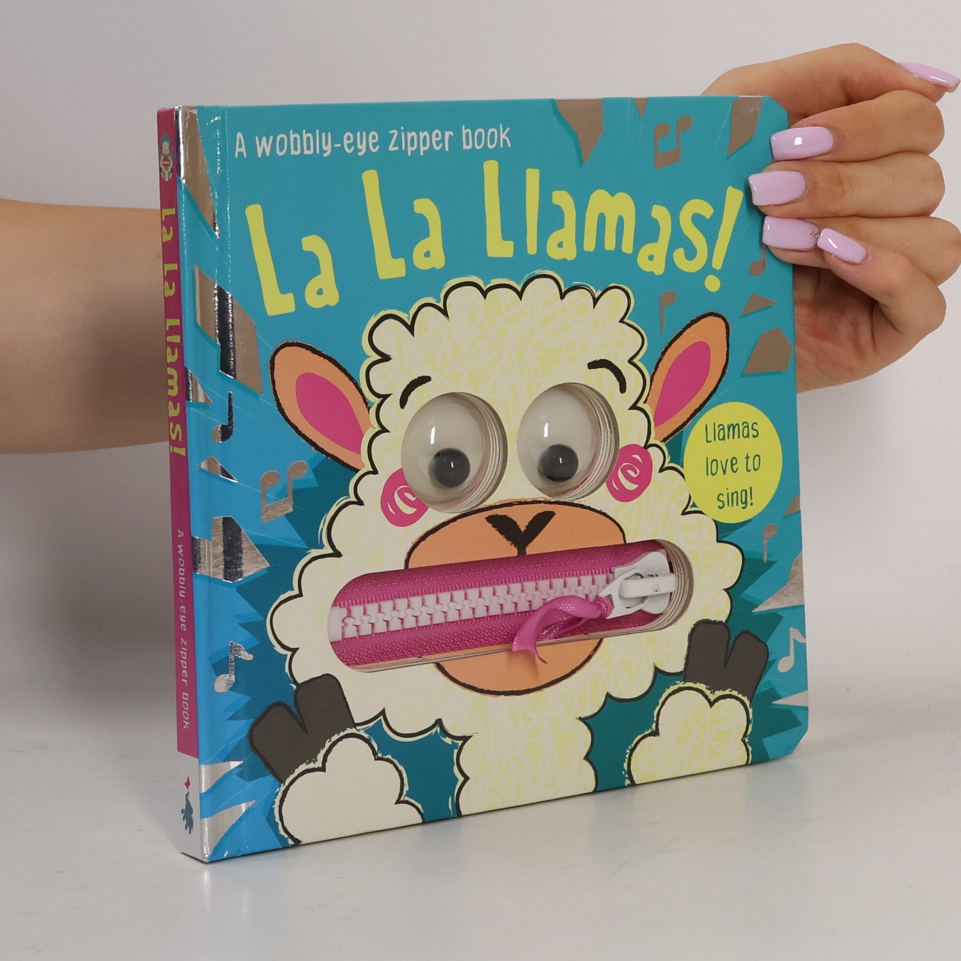Carrie Hennon La La Llamas!