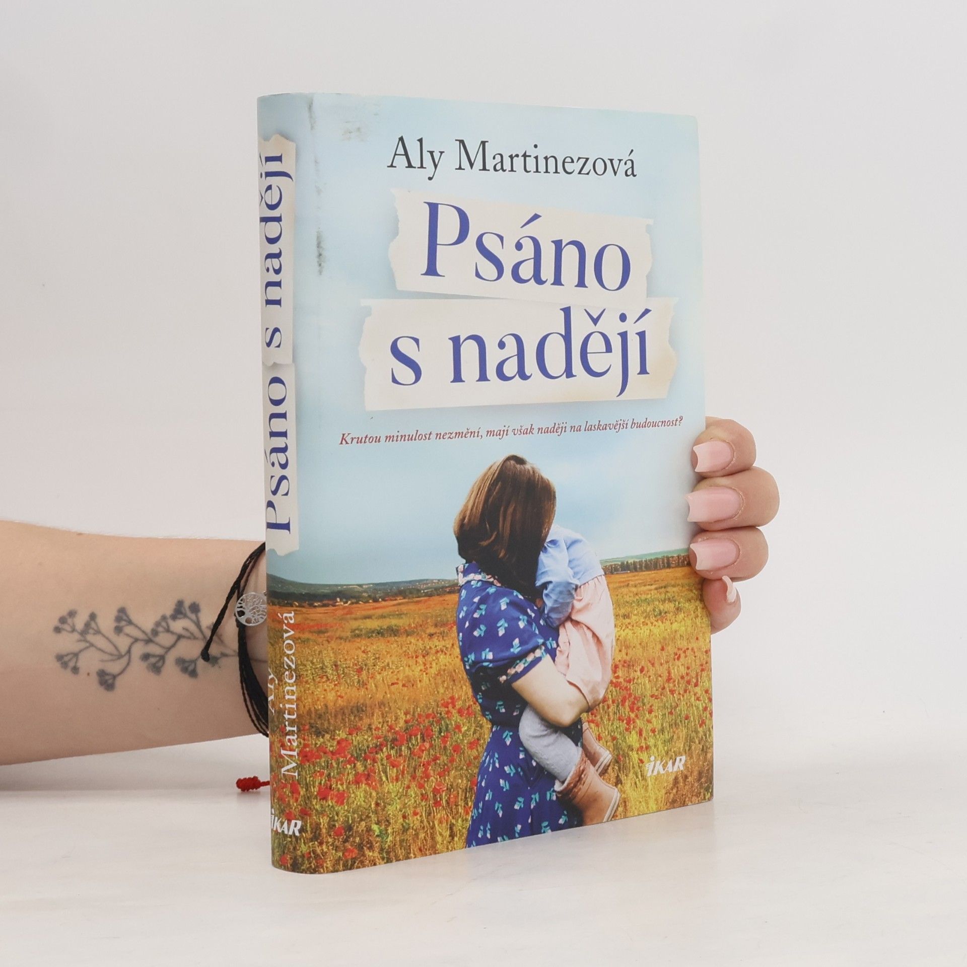 Aly Martinez Psáno s nadějí