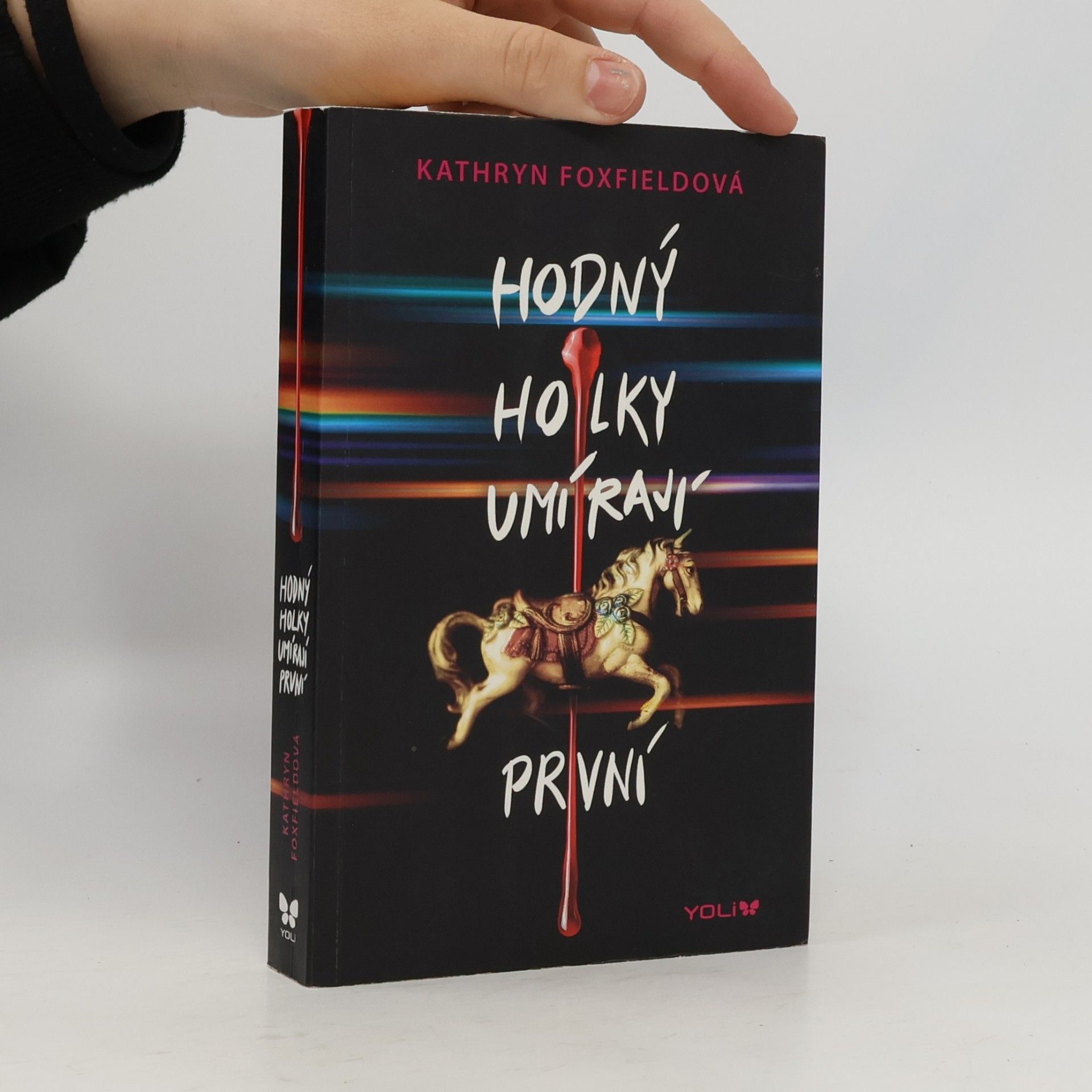 Kathryn Foxfield Hodný holky umírají první