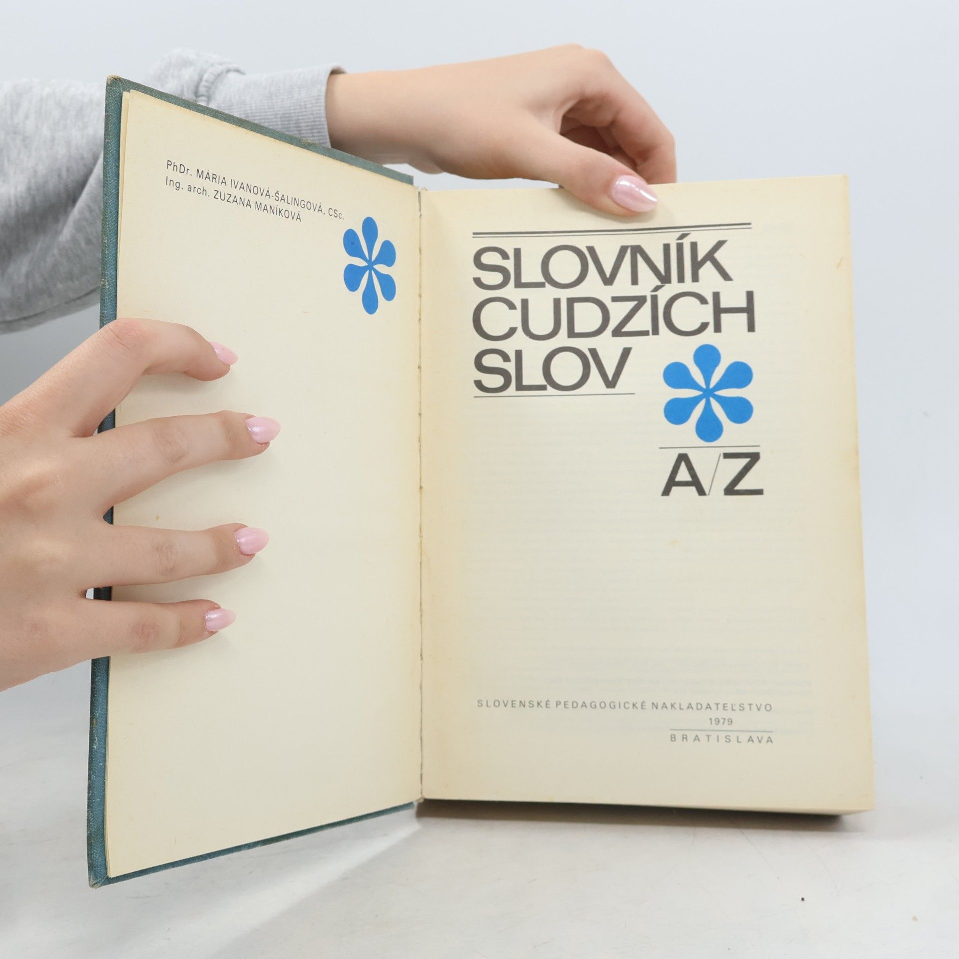 M. Ivanová Šalingová Slovník cudzích slov A-Z