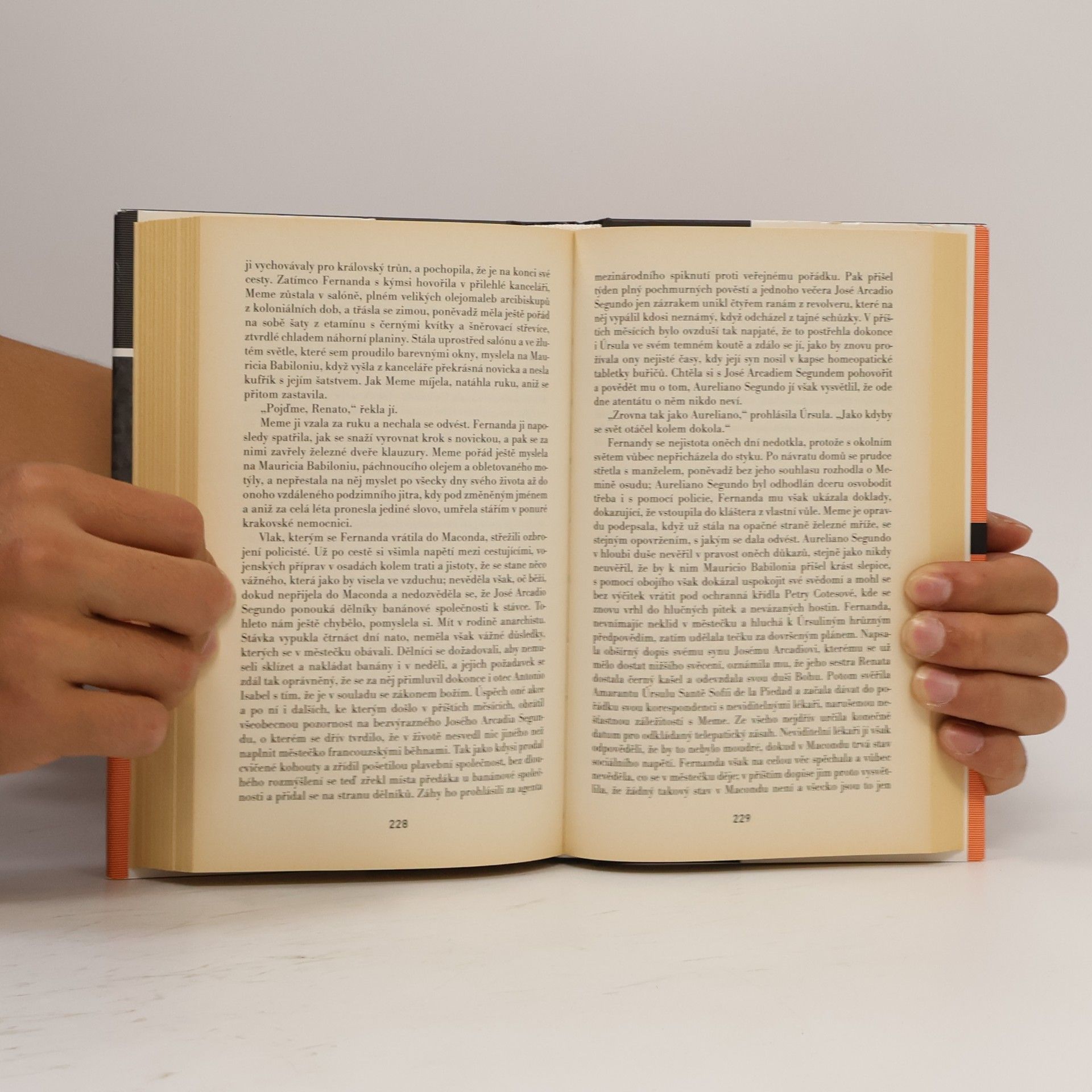 Gabriel García Márquez Sto roků samoty
