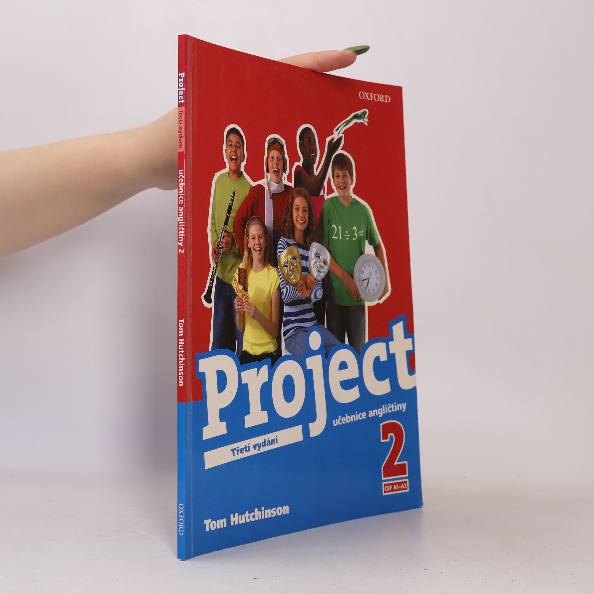 Tom Hutchinson Project 2. Učebnice angličtiny