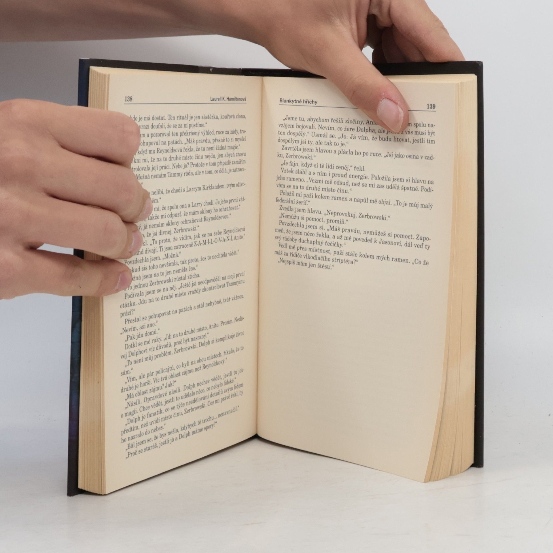 Laurell Kaye Hamilton Blankytné hříchy