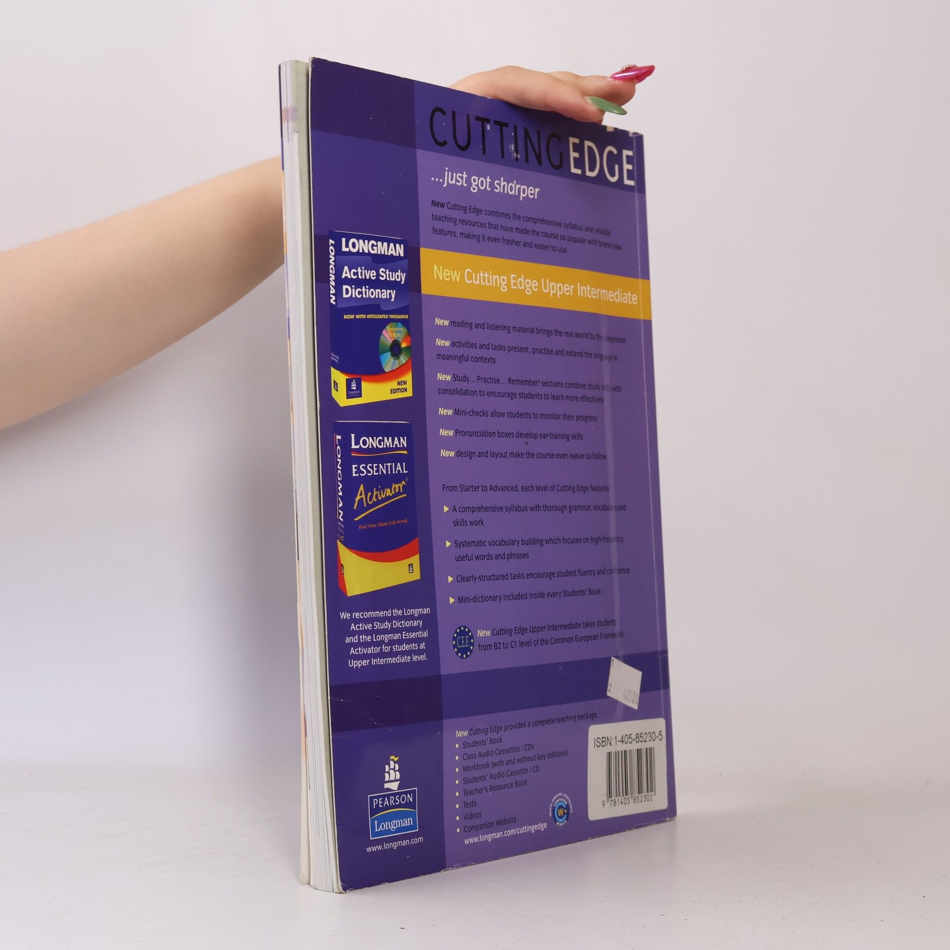 Sarah Cunningham New cutting edge : upper intermediate. Students' book
