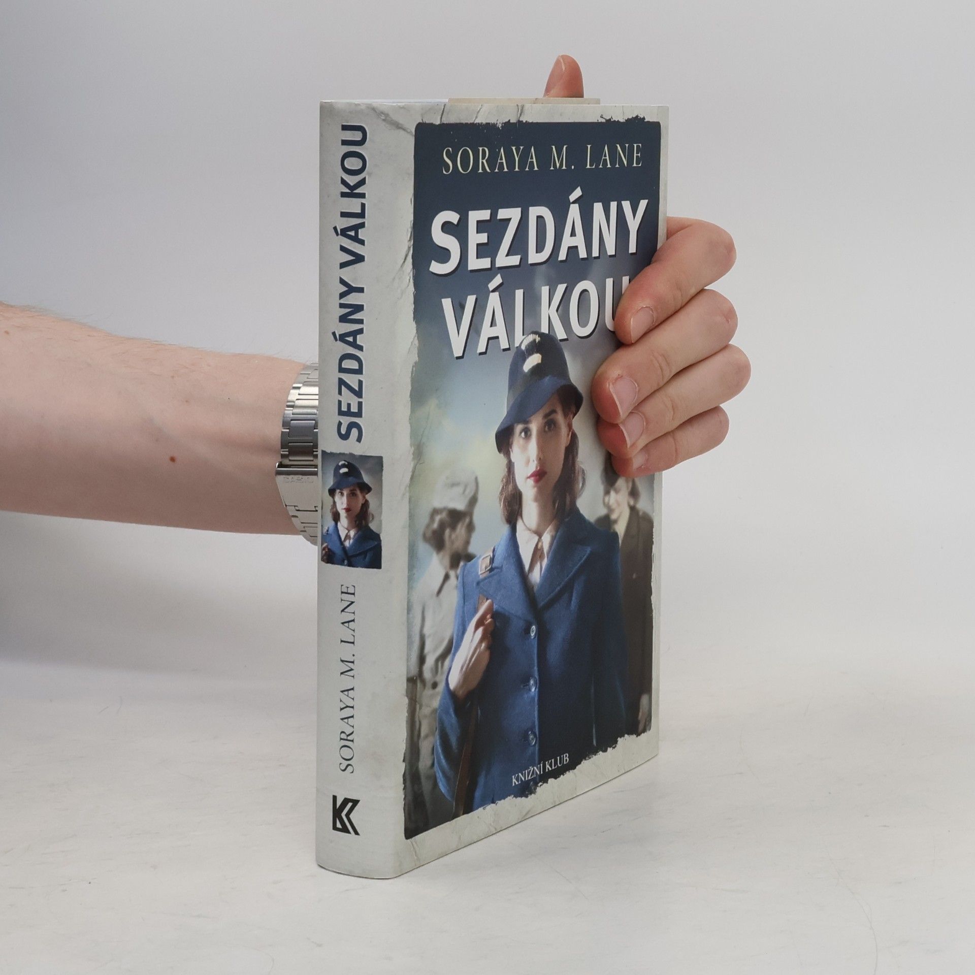 Soraya M. Lane Sezdány válkou