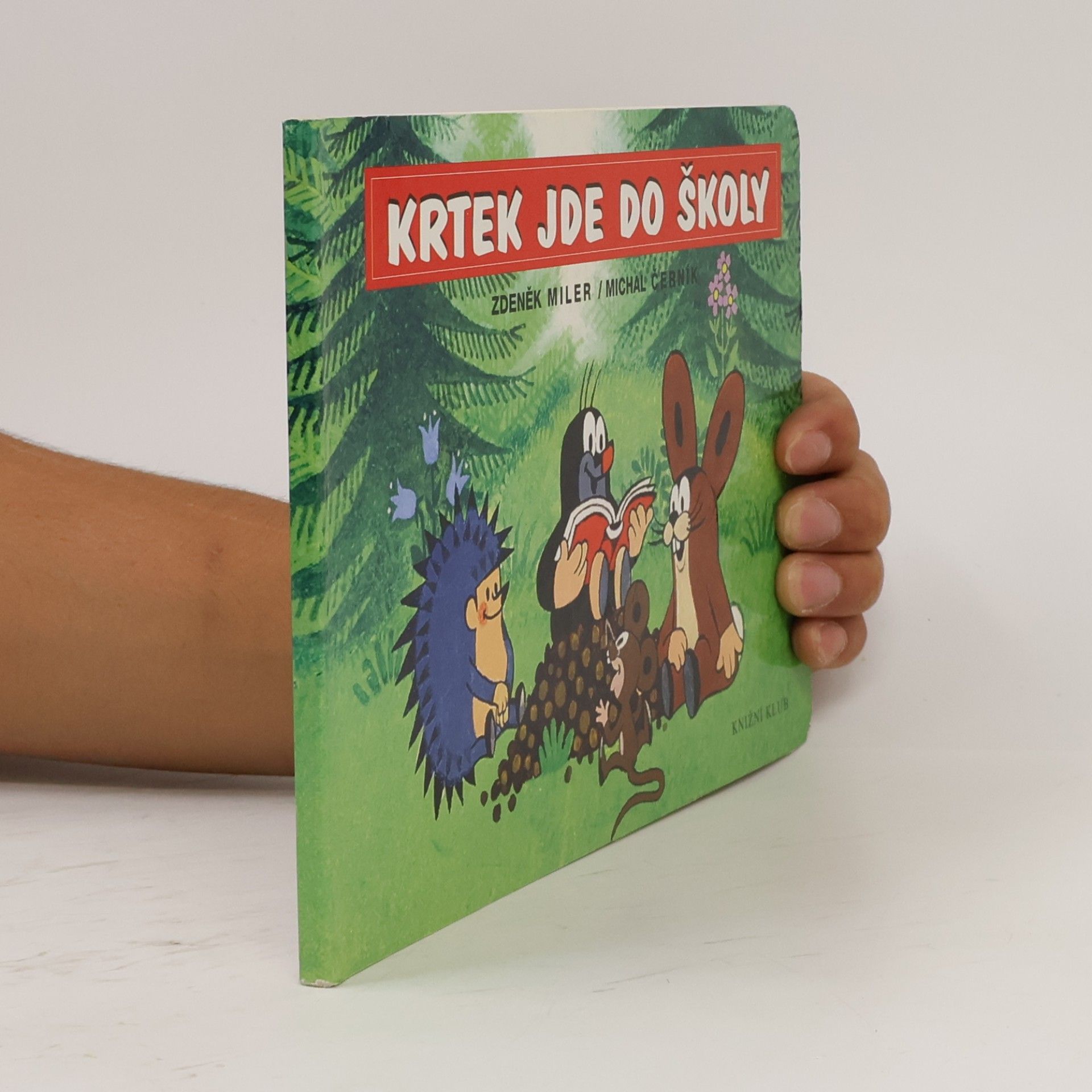 Zdeněk Miler Krtek jde do školy