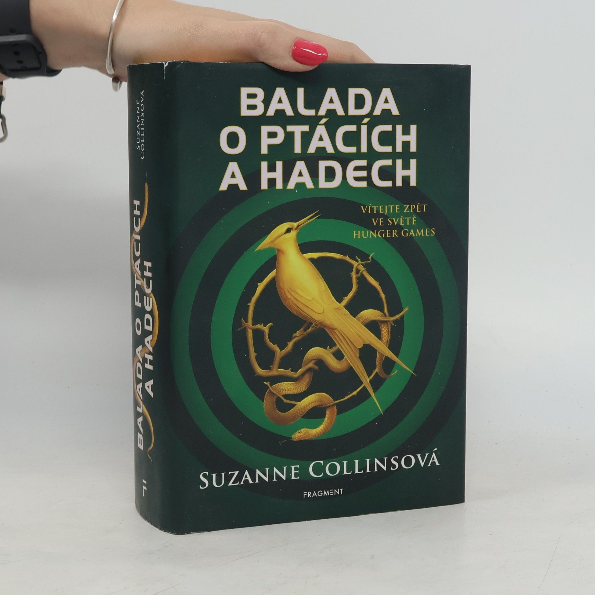 Balada o ptácích a hadech
