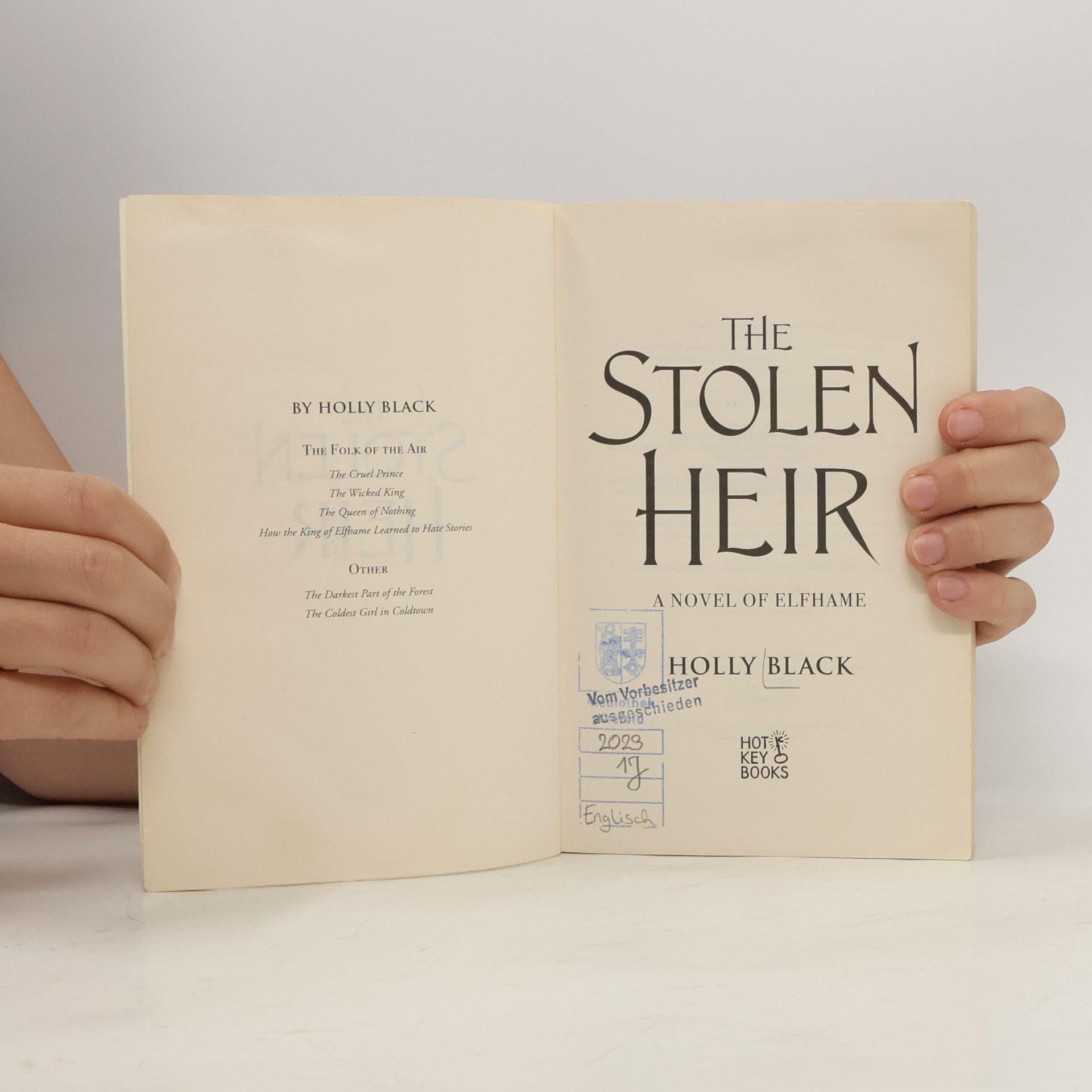 Holly Black The stolen heir : a novel of Elfhame