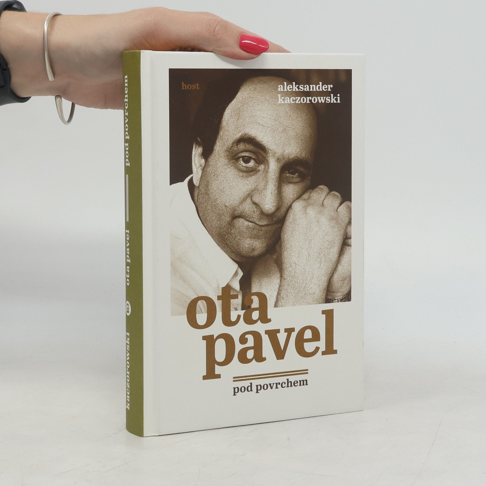 Aleksander Kaczorowski Ota Pavel. Pod povrchem
