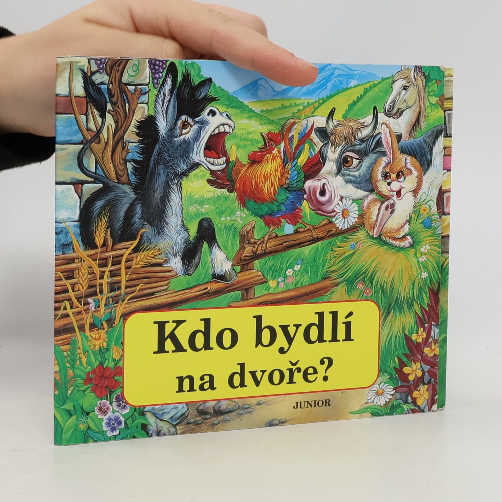 Zuzana Pospíšilová Kdo bydlí na dvoře?