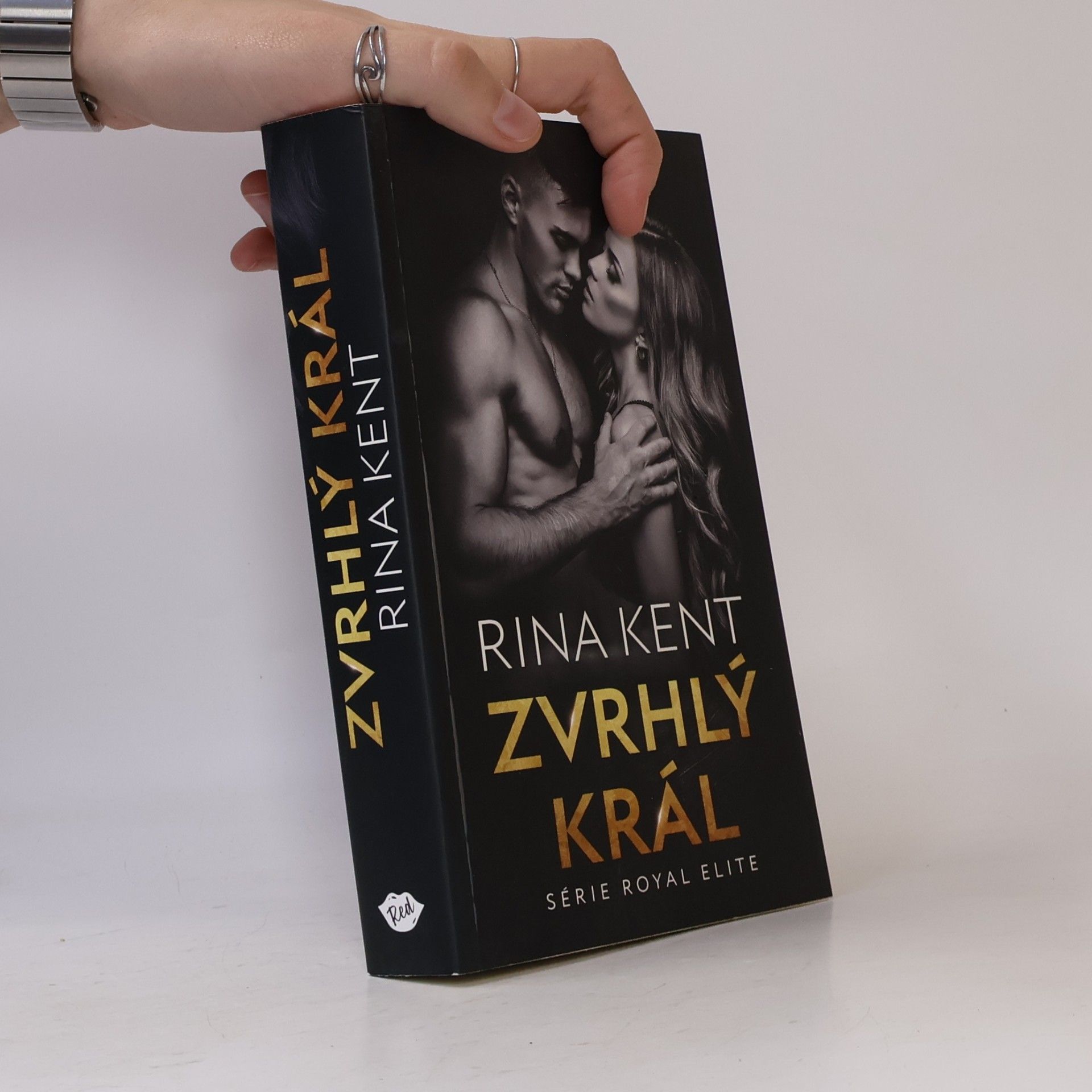 Rina Kent Zvrhlý král