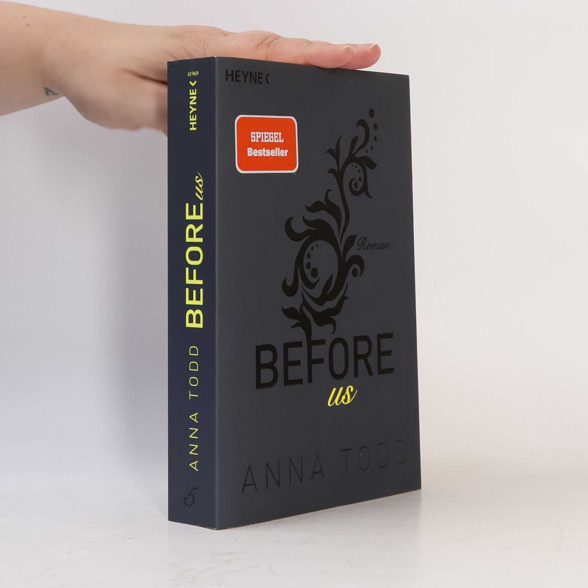 Anna Todd After 5. Before Us