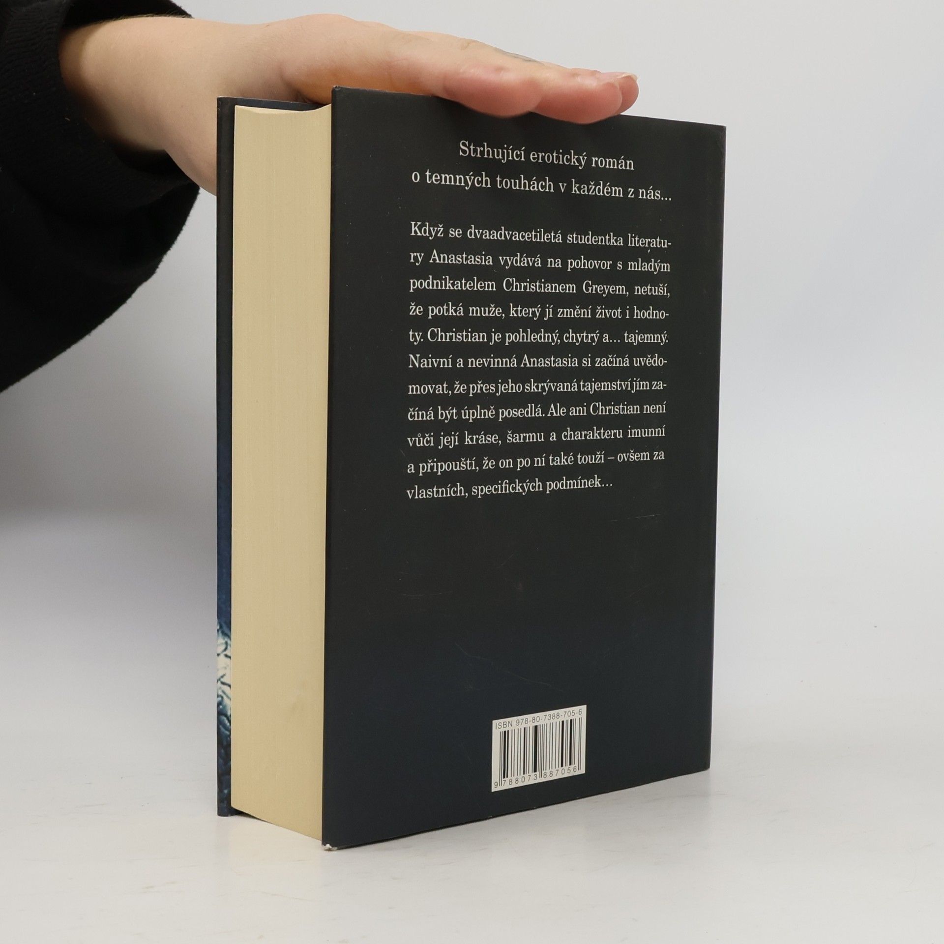 E. L. James Padesát odstínů šedi