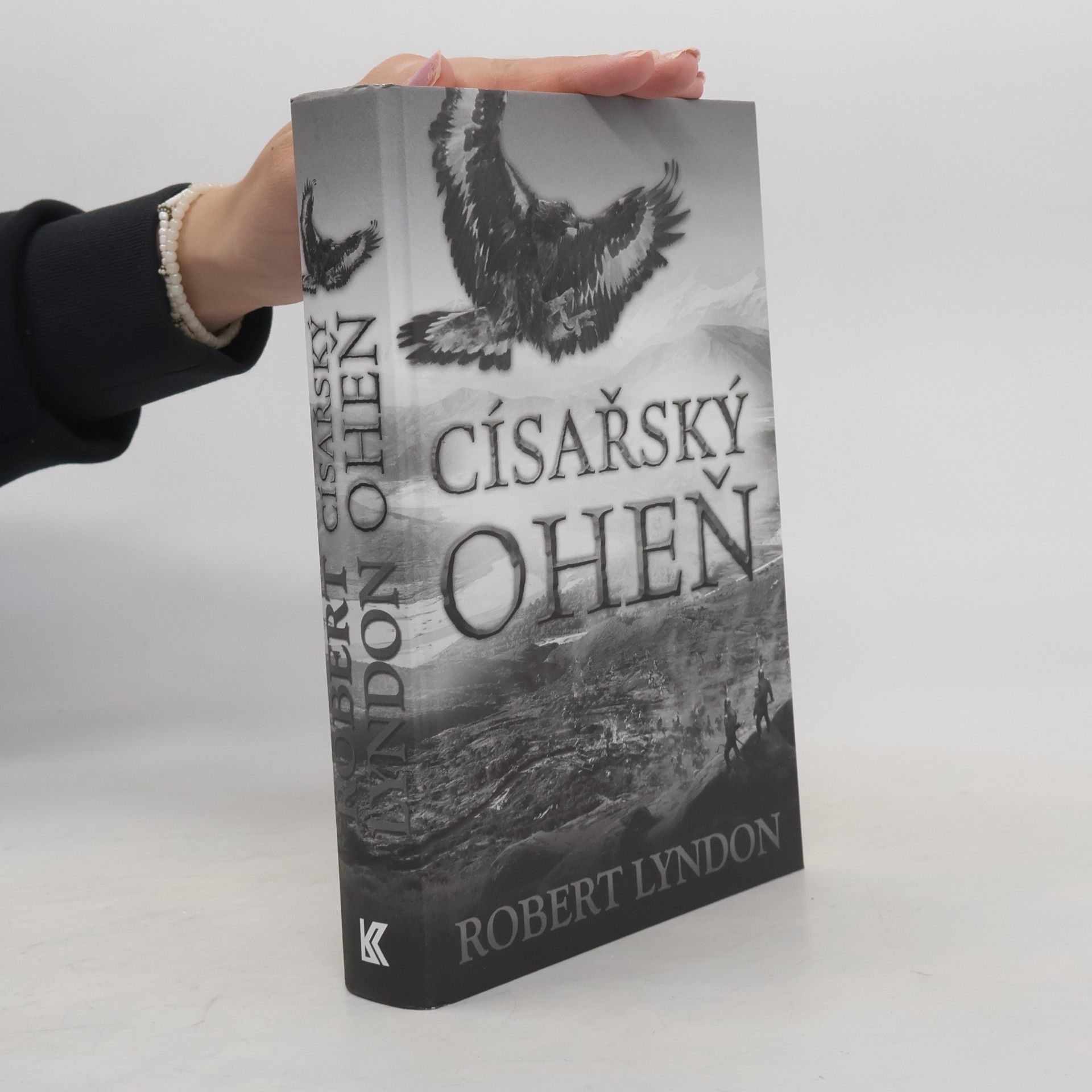 Robert Lyndon Císařský oheň