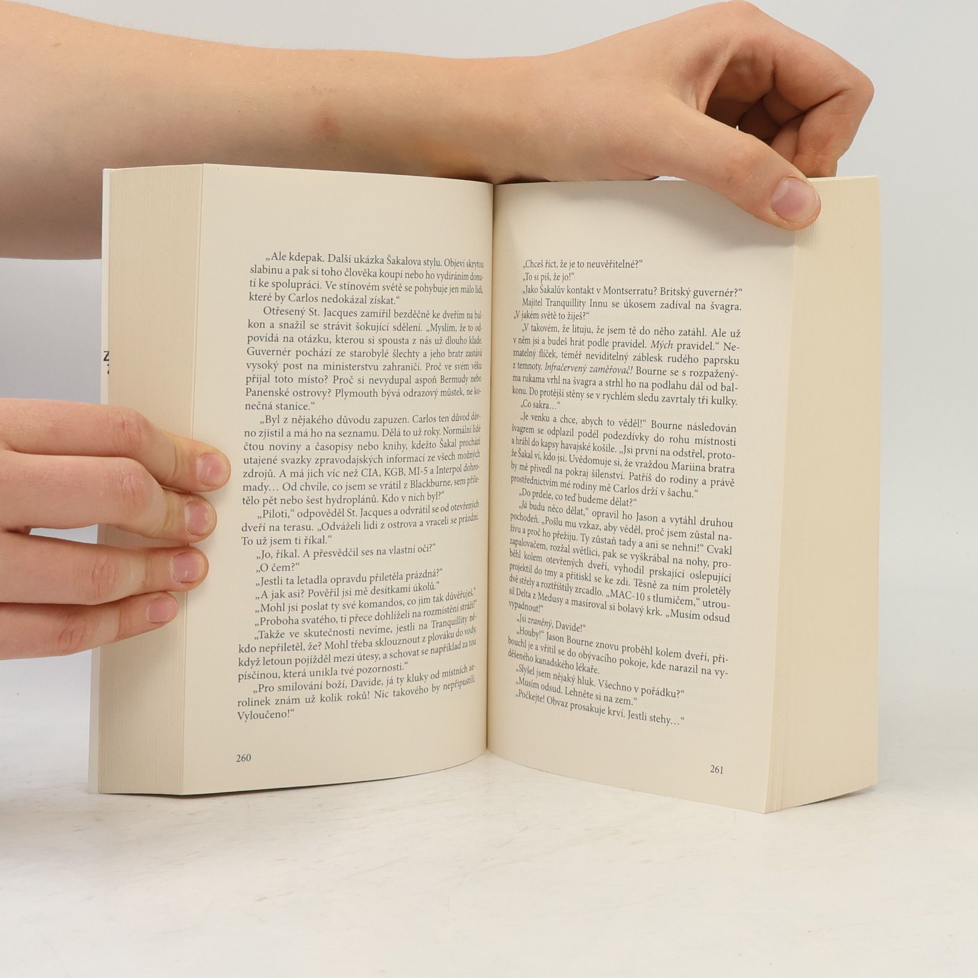 Robert Ludlum Bourneovo ultimátum