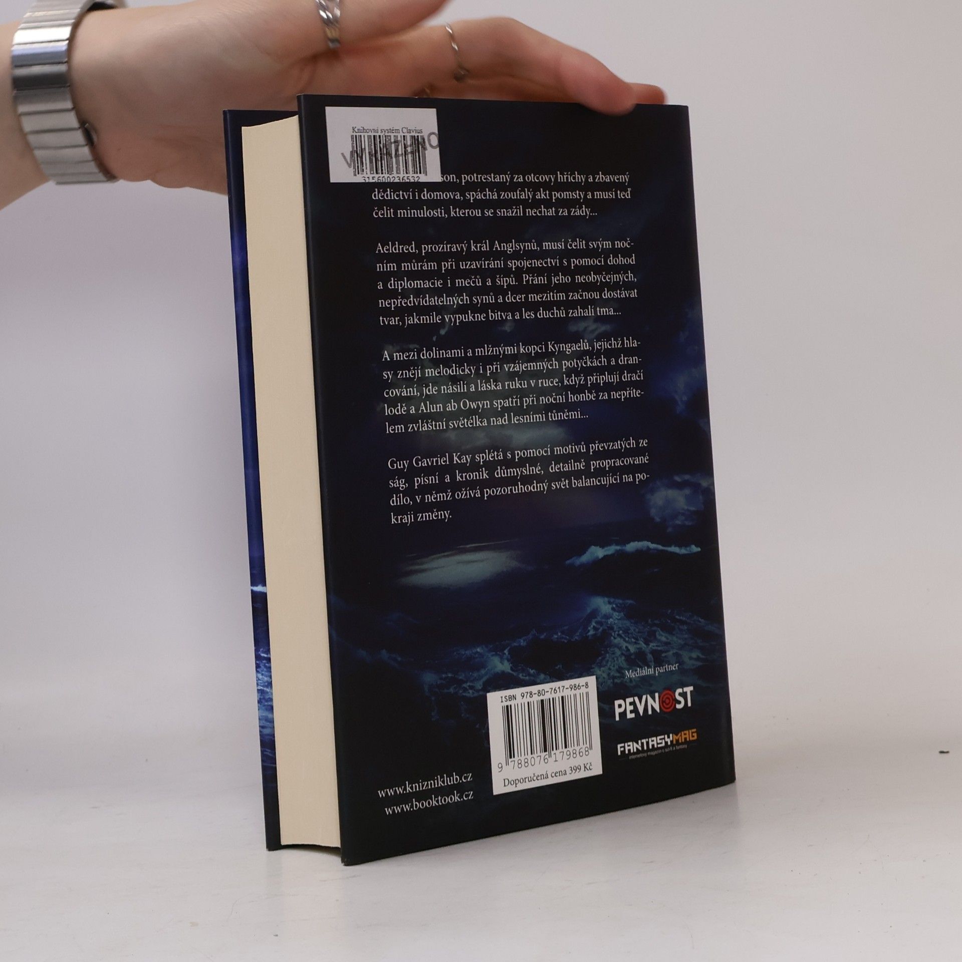 Guy Gavriel Kay Poslední záblesk slunce