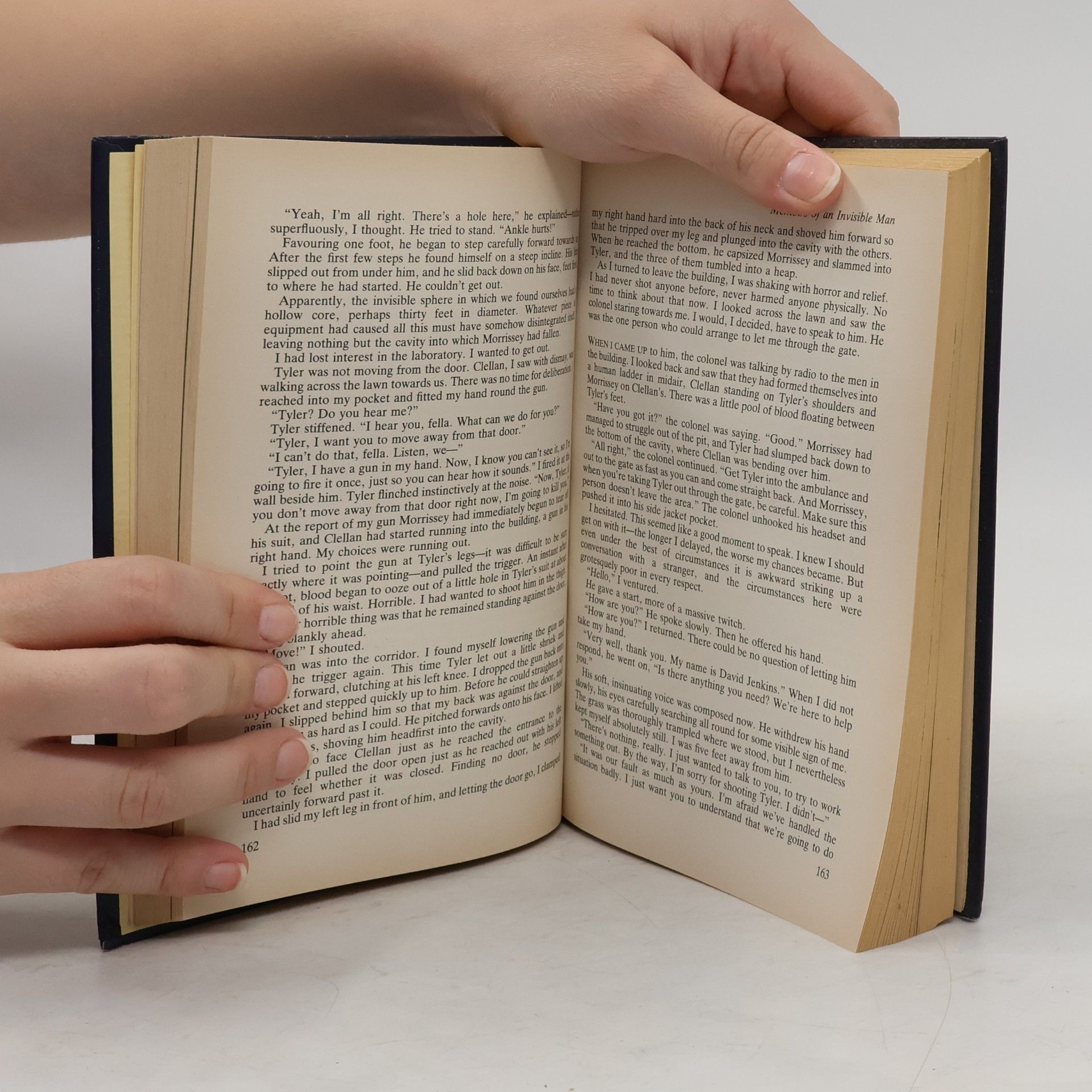 Various authors Reader's Digest Condensed Book: Hot Money, Memoirs Of An Invisible Man, Seal Morning, Redcoat