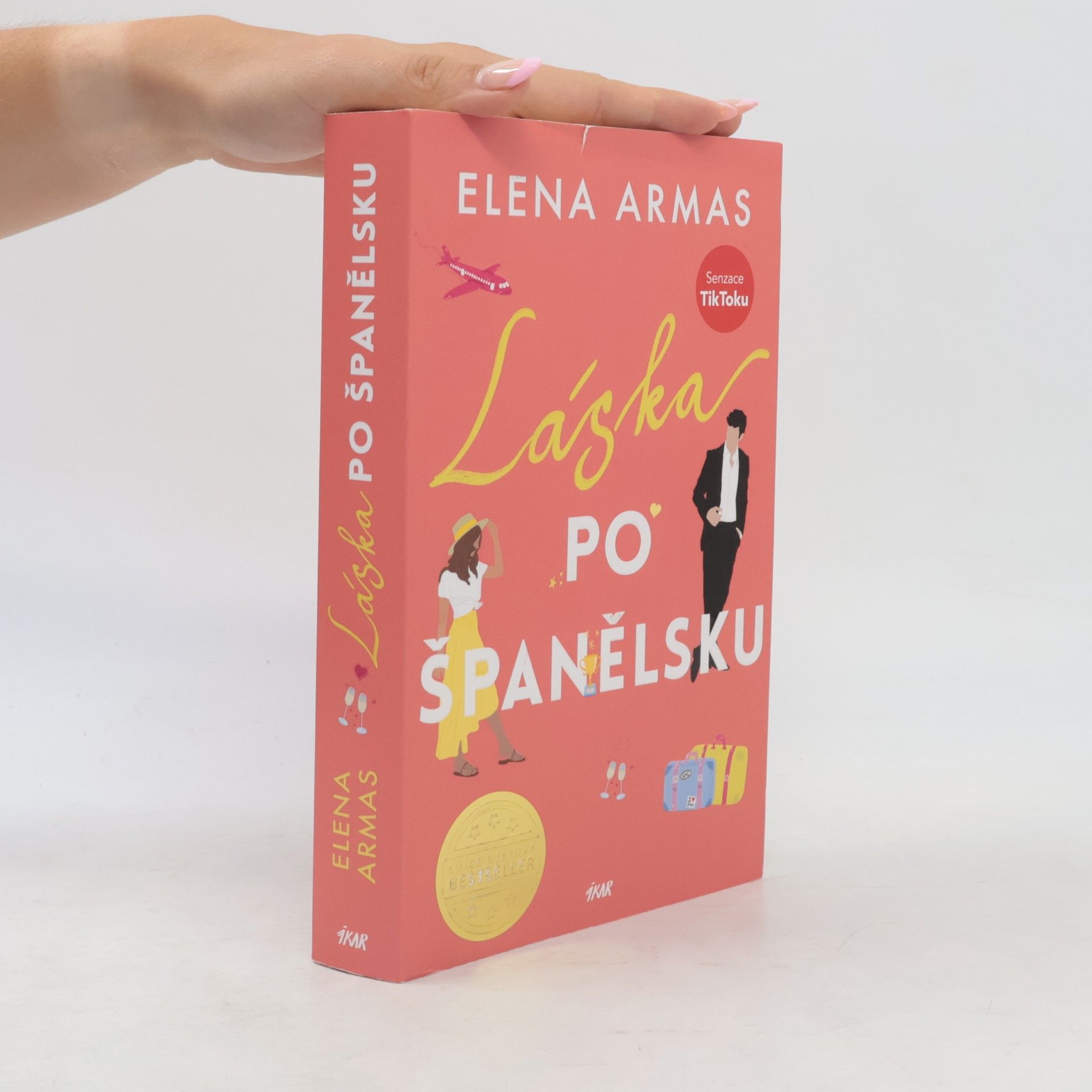 Elena Armas Láska po španělsku