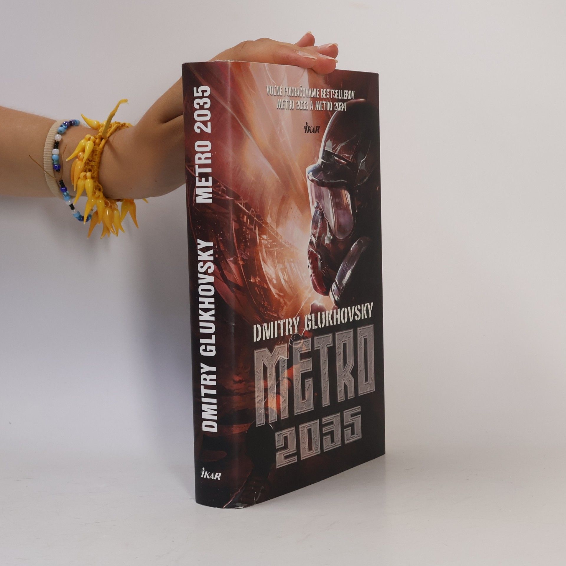 Dmitry Gluchovsky Metro 2035