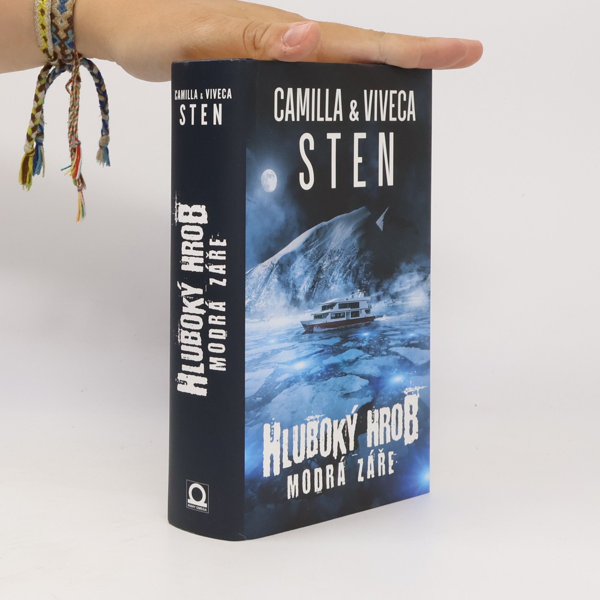 Viveca Sten Modrá záře. Hluboký hrob