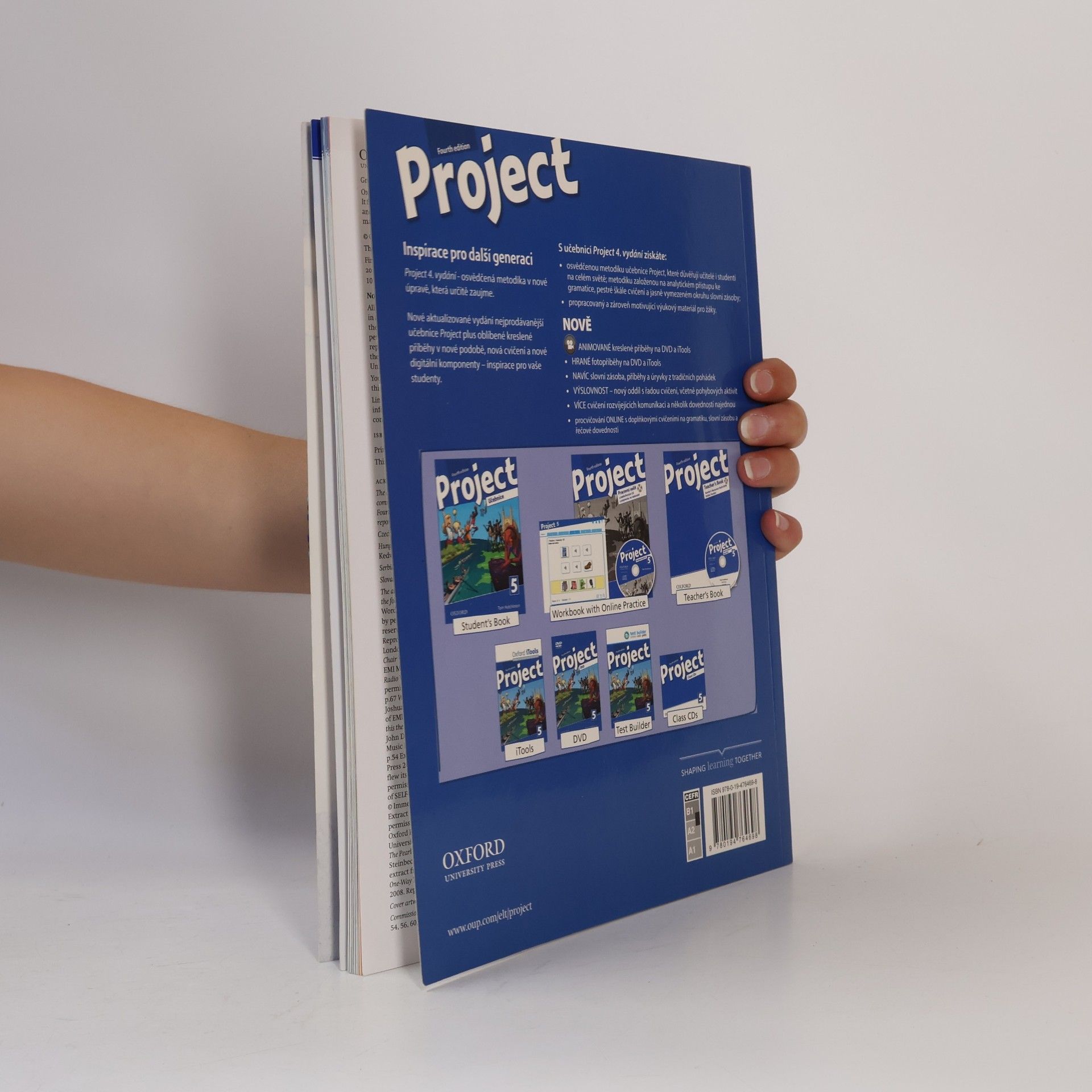 Tom Hutchinson Project 5 : fourth edition. Učebnice