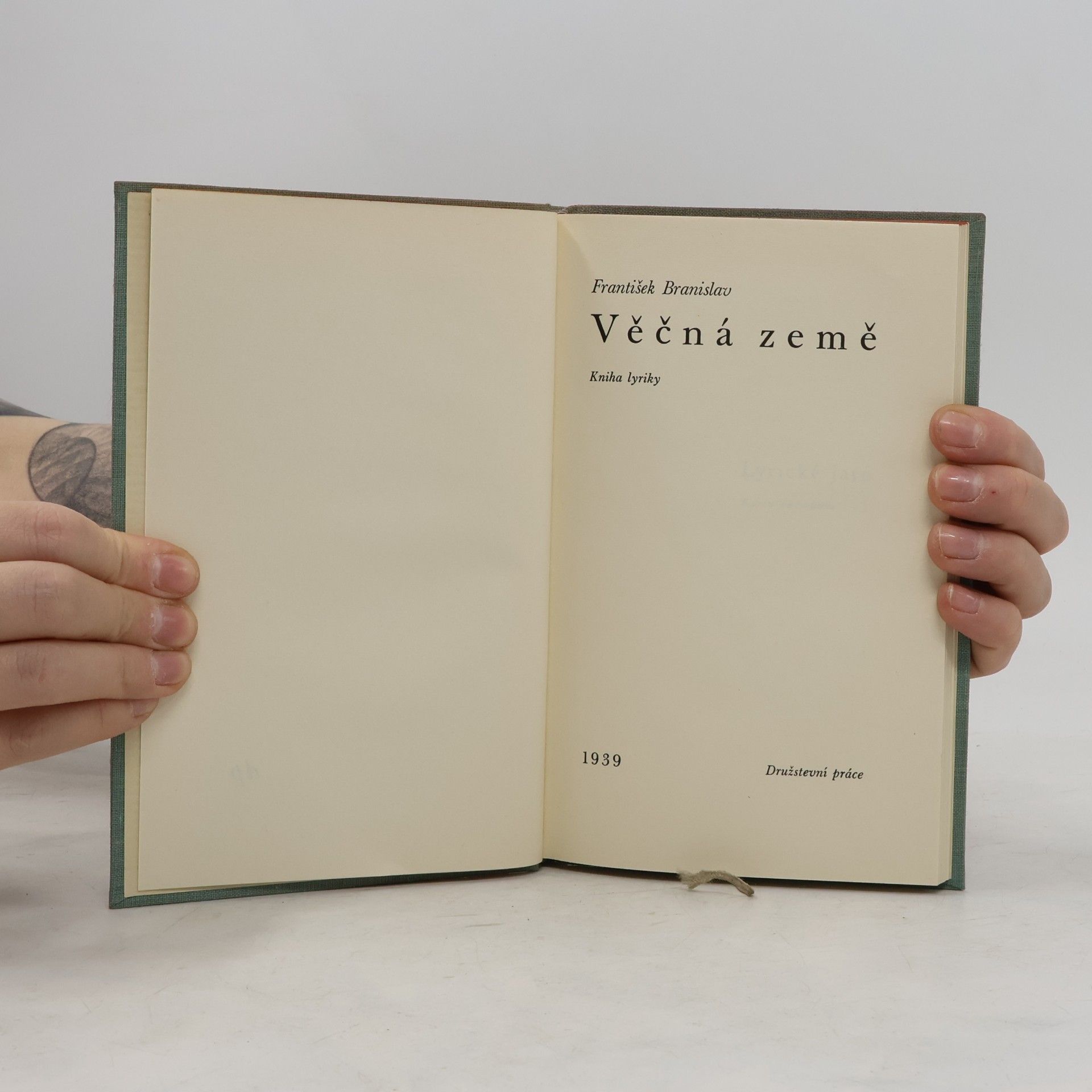 František Branislav Věčná země : Kniha lyriky
